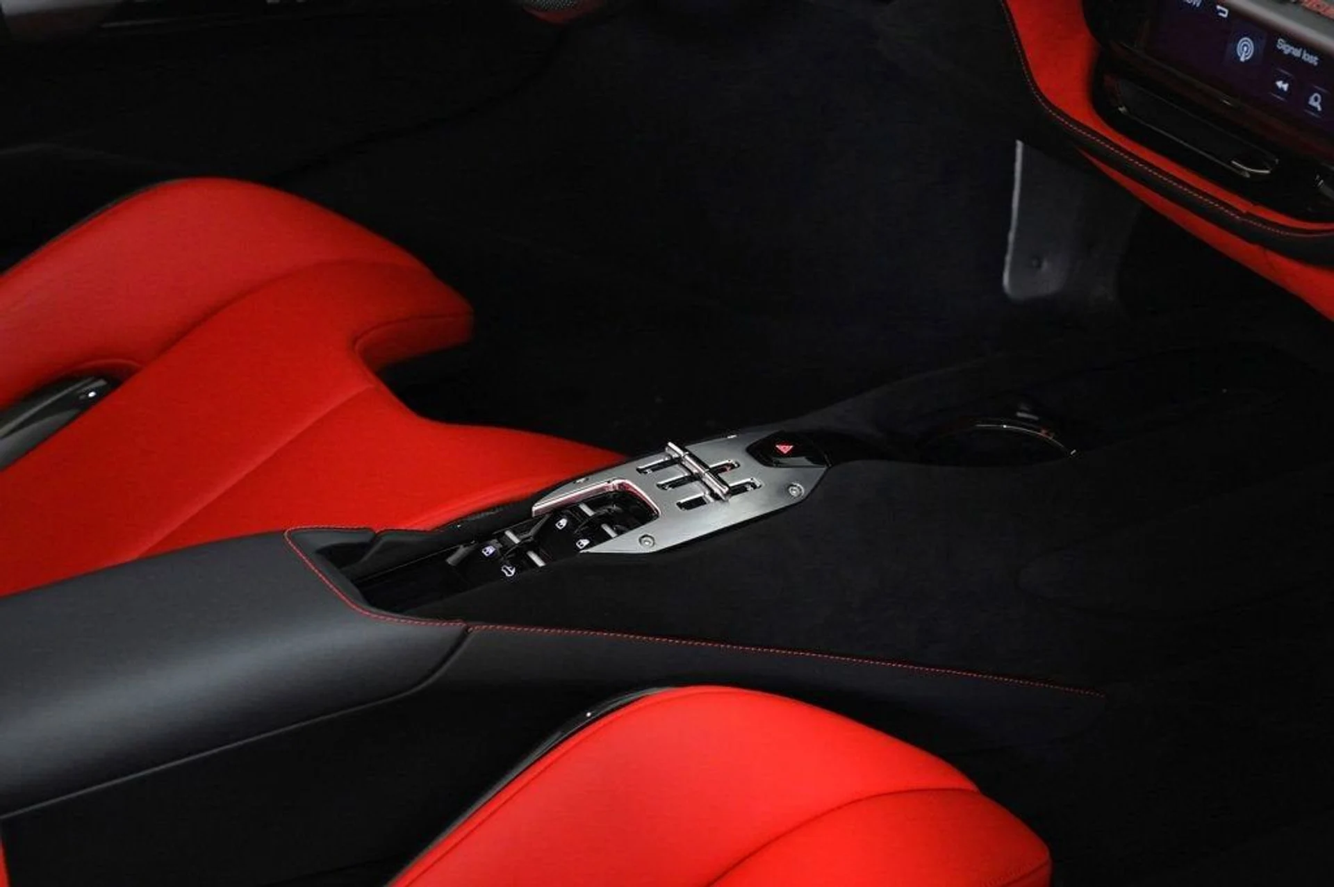 mph030_145428278_82a8c2c33b0a45ed8e3a5440d0627110_adbb261705