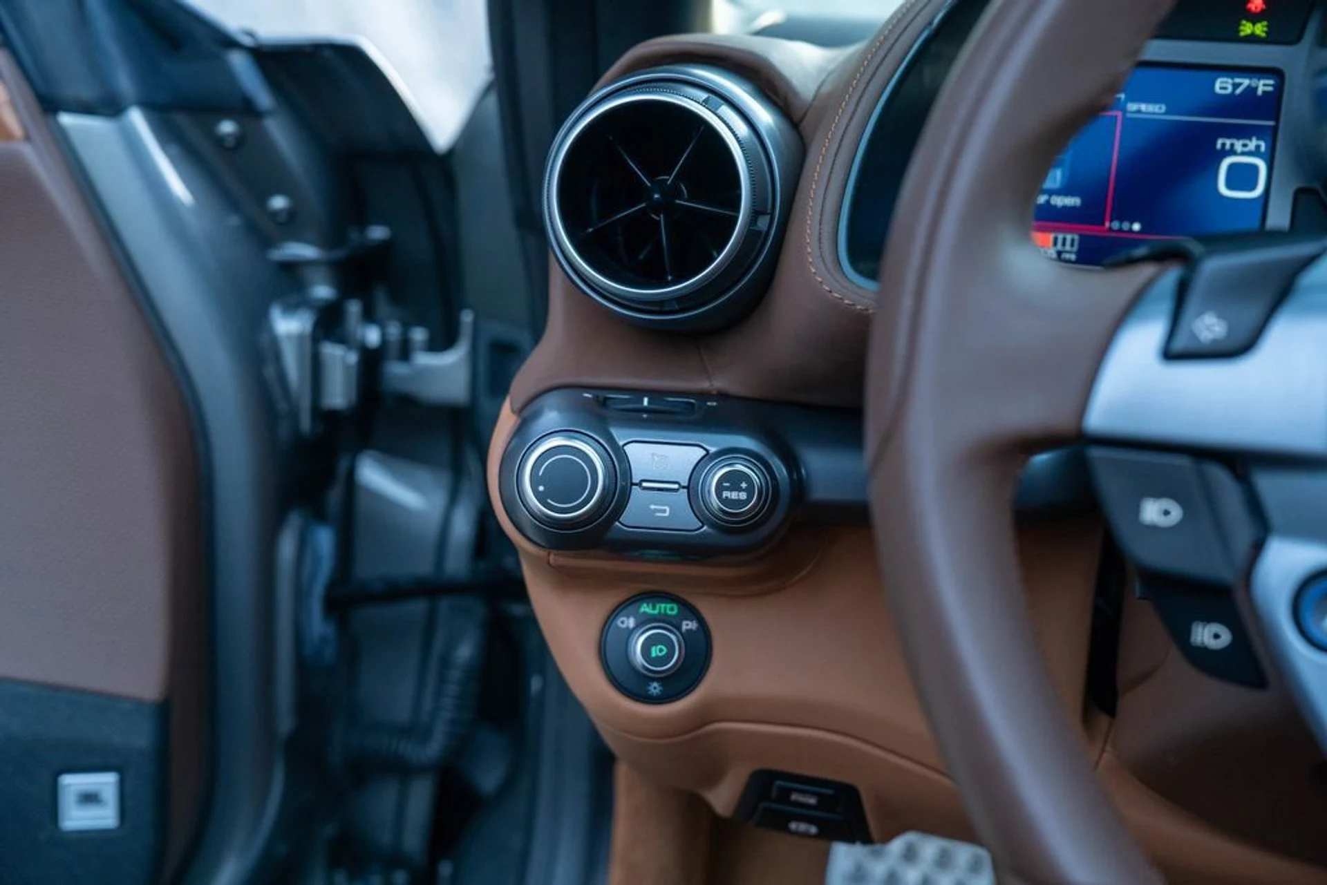 mph030_1458026449_205957f83a754996af548169e2395fc6_073320d5cf