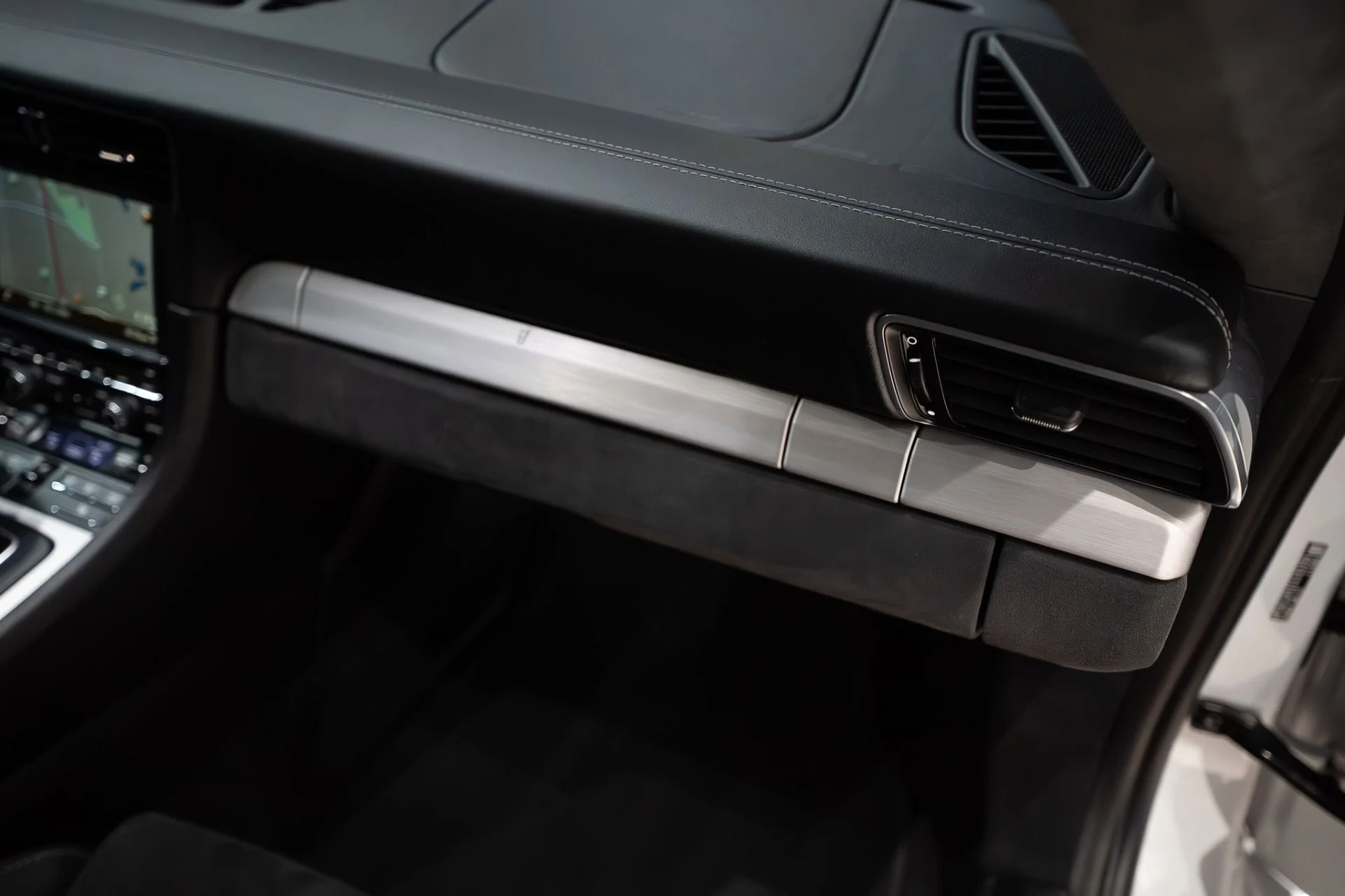 mph030_1459647495_13450_p31_l_bc64f69021