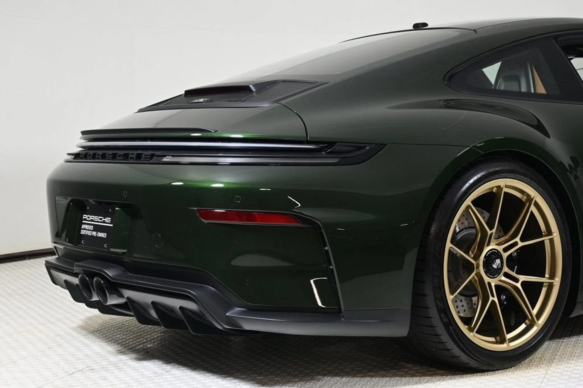 mph030_1460166416_bdc7179b890d4e5b89a12dea00461d7f_921fb673de