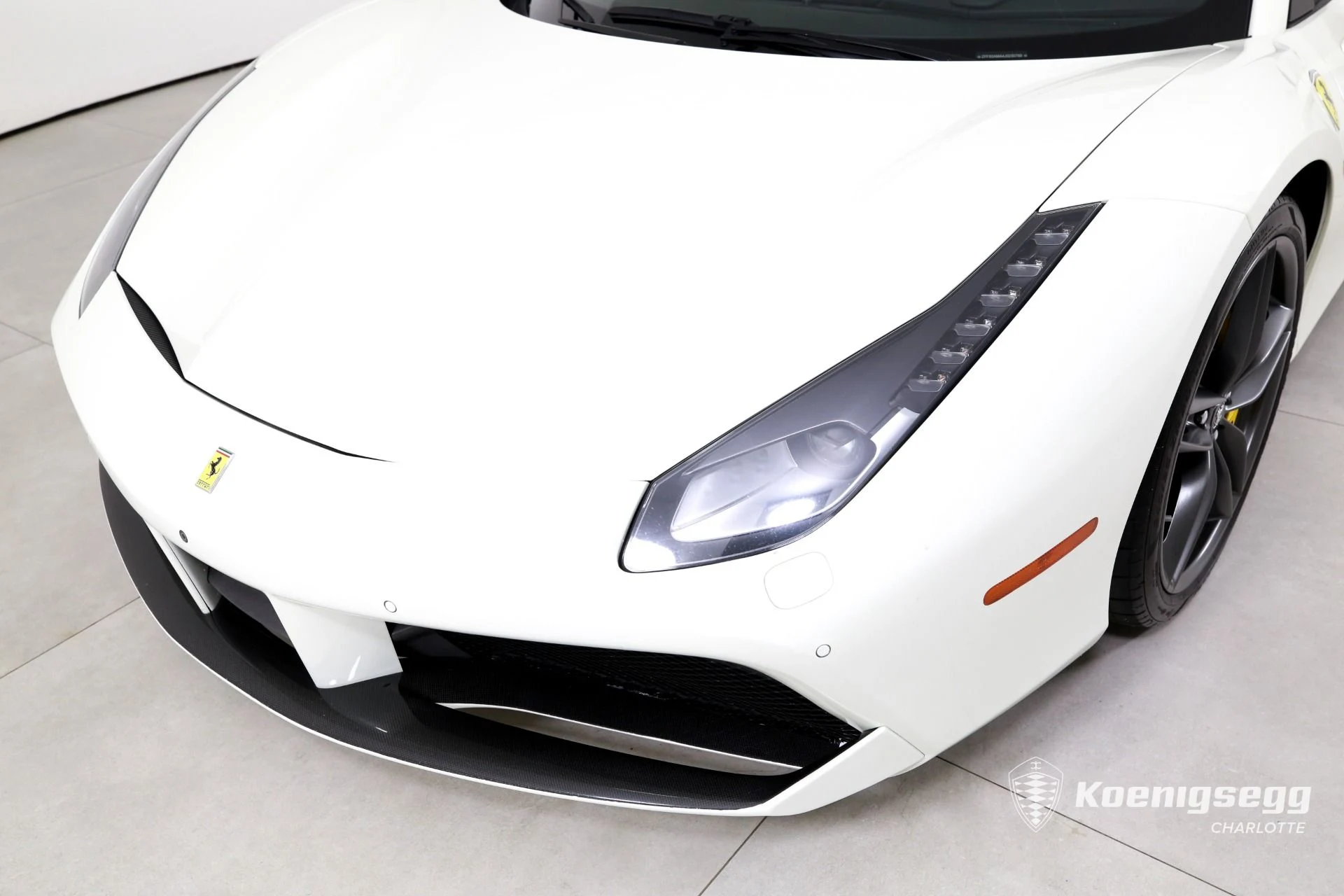 mph030_1474660259_Used_2018_Ferrari_488_Spider_1782838554_87440c5e10