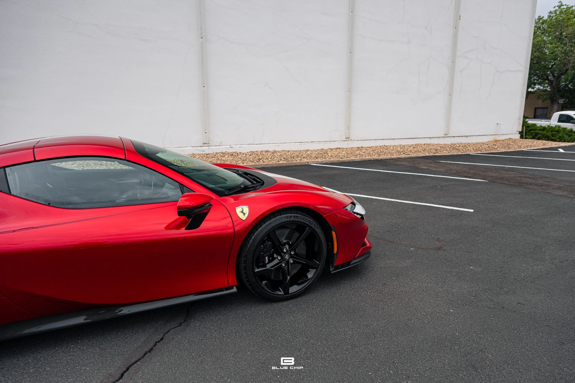 mph030_1479746624_6a6a8573c4405a22135e8f13_23796_202025_20_Ferrari_20_SF_90_20_Spider_20_Roso_20_Magma_31_db377599f1