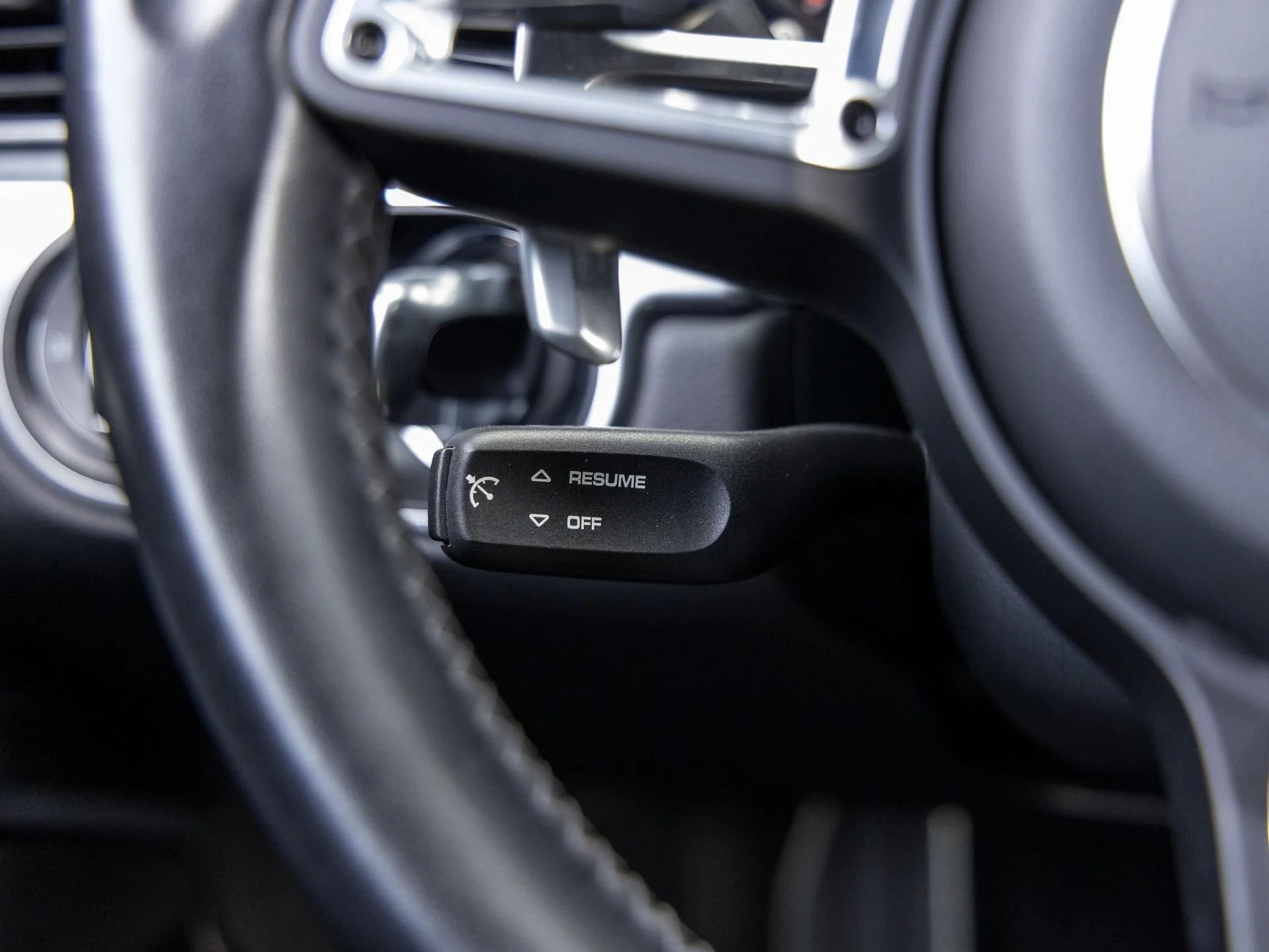 mph030_148065600_31_6a98117a3a