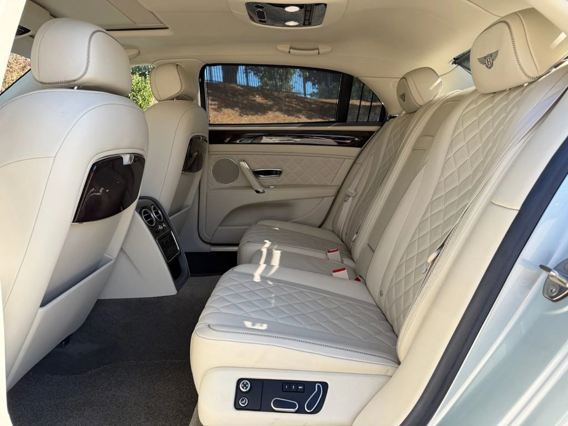 mph030_1518361603_ff625ba7a7ff4dea9e09dc7486f9fc25_d890193fad