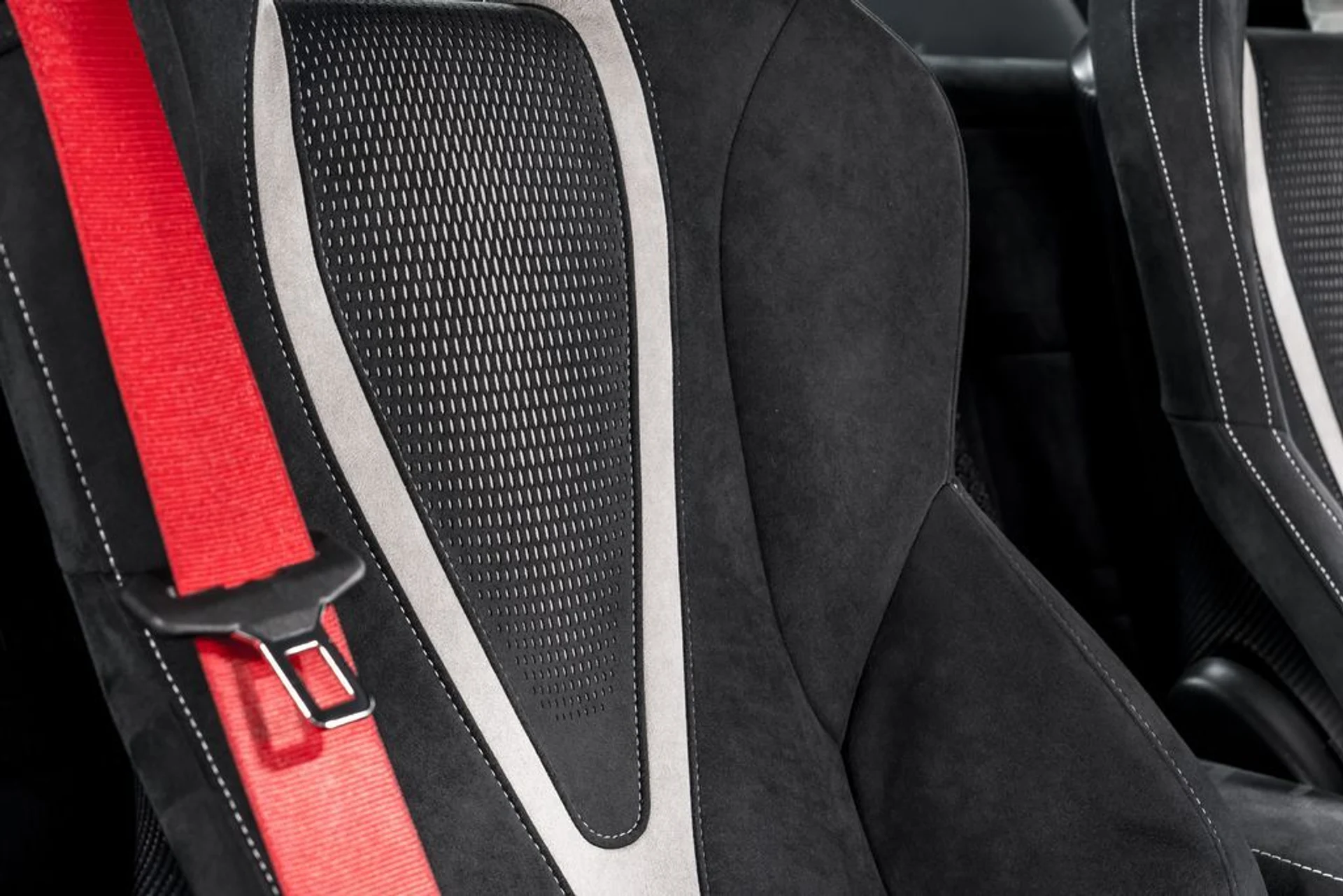 mph030_1520267135_158d3ddf1a7dcd0dd9692bdc946673e7x_17eda2ed4a