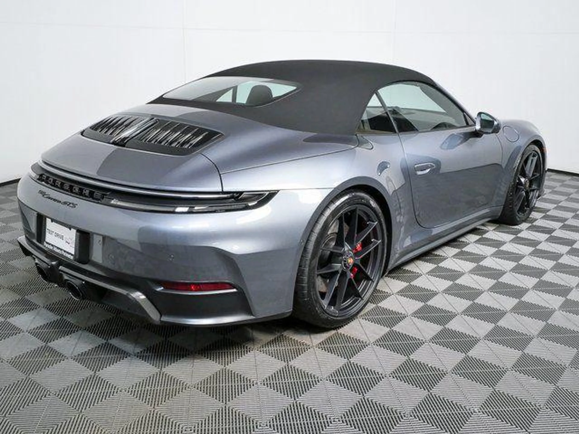 mph030_1521656102_E41miums_G_i_OTQUY_Rxz1_U_Izf_Z_Bc_3d47d7feaf