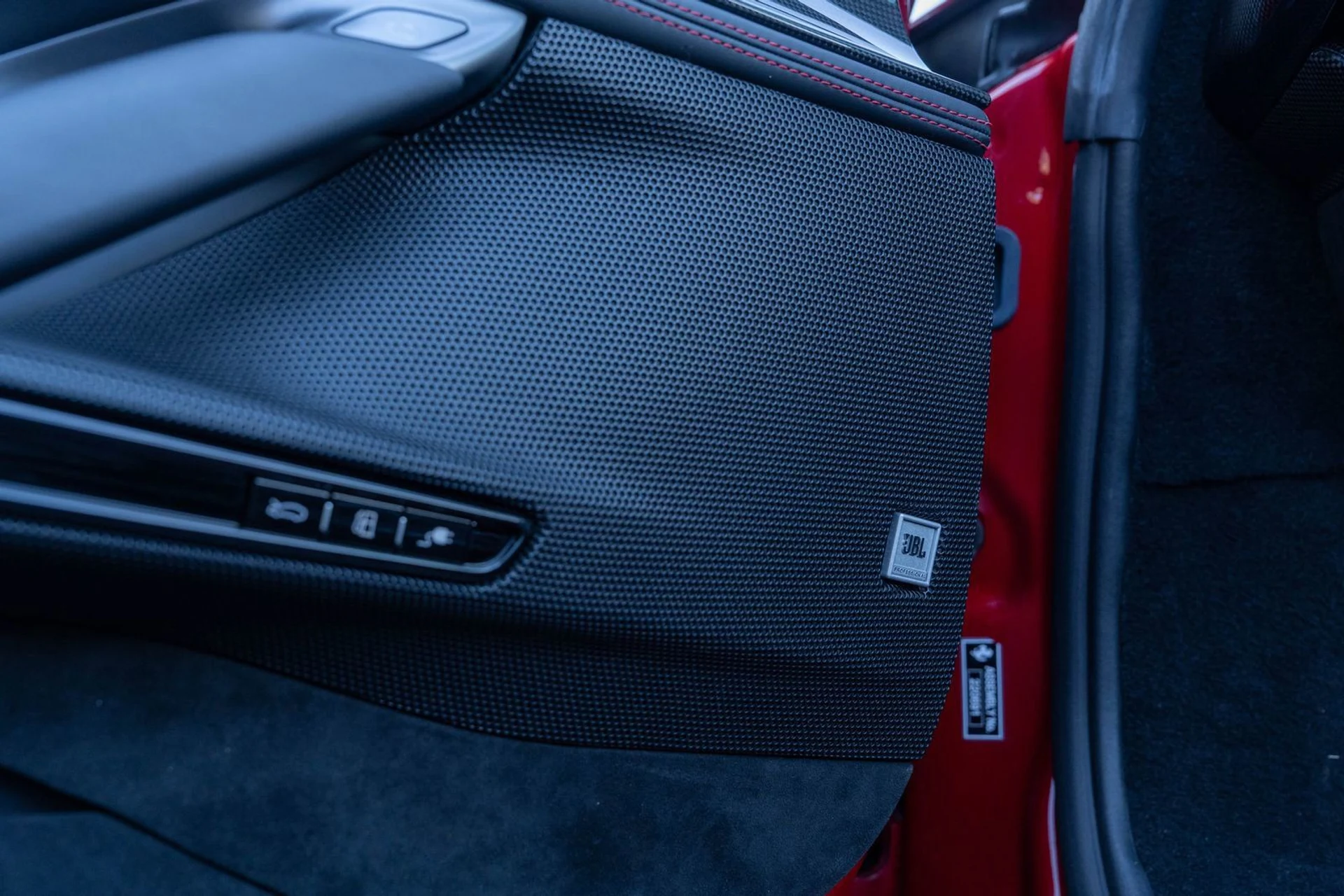 mph030_1527002700_b5f223e5e50c427b93fefe74e42c6026_bc86455251