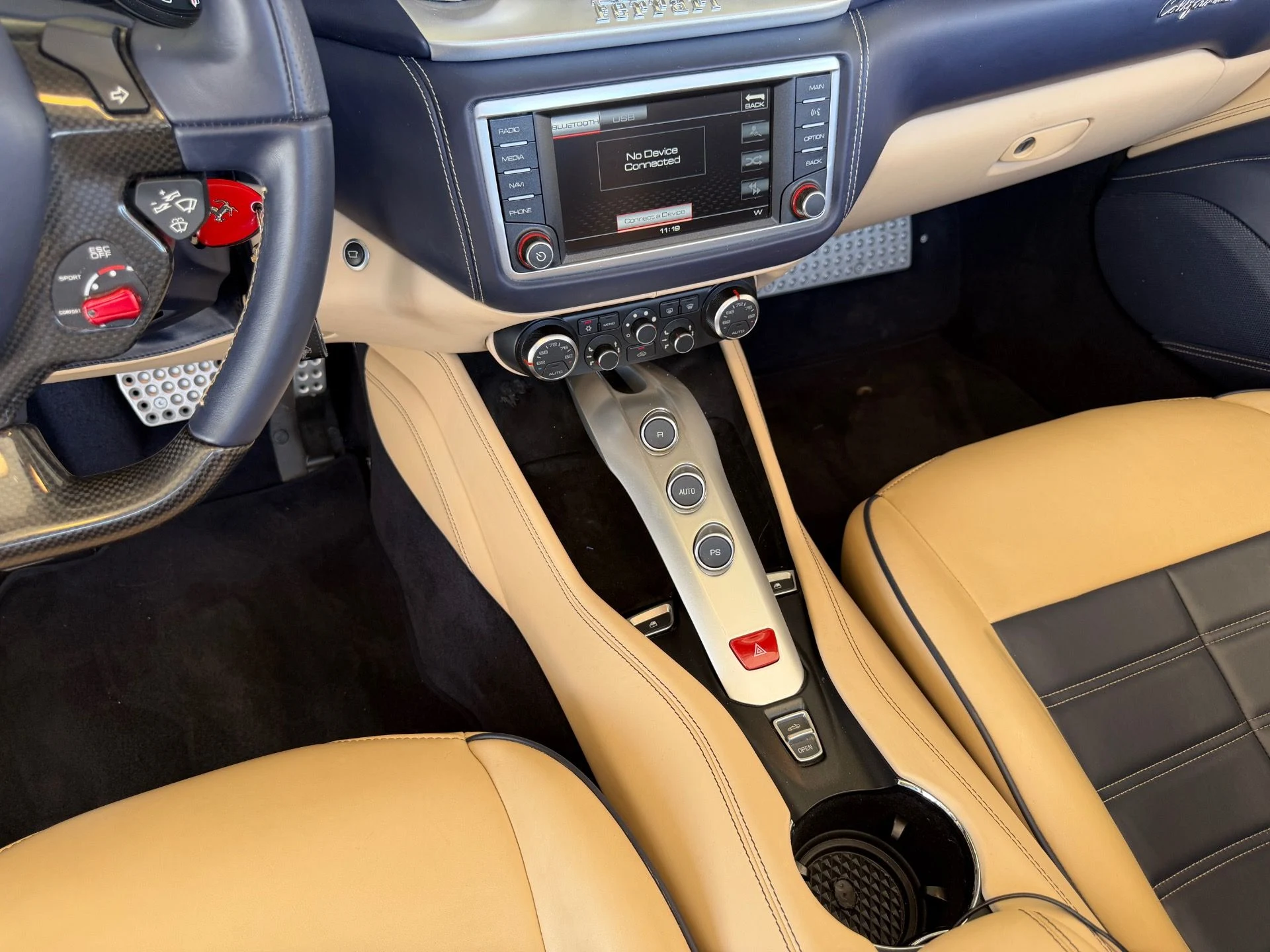 mph030_1536001428_Used_2015_Ferrari_California_T_1787790913_4ef8c60168