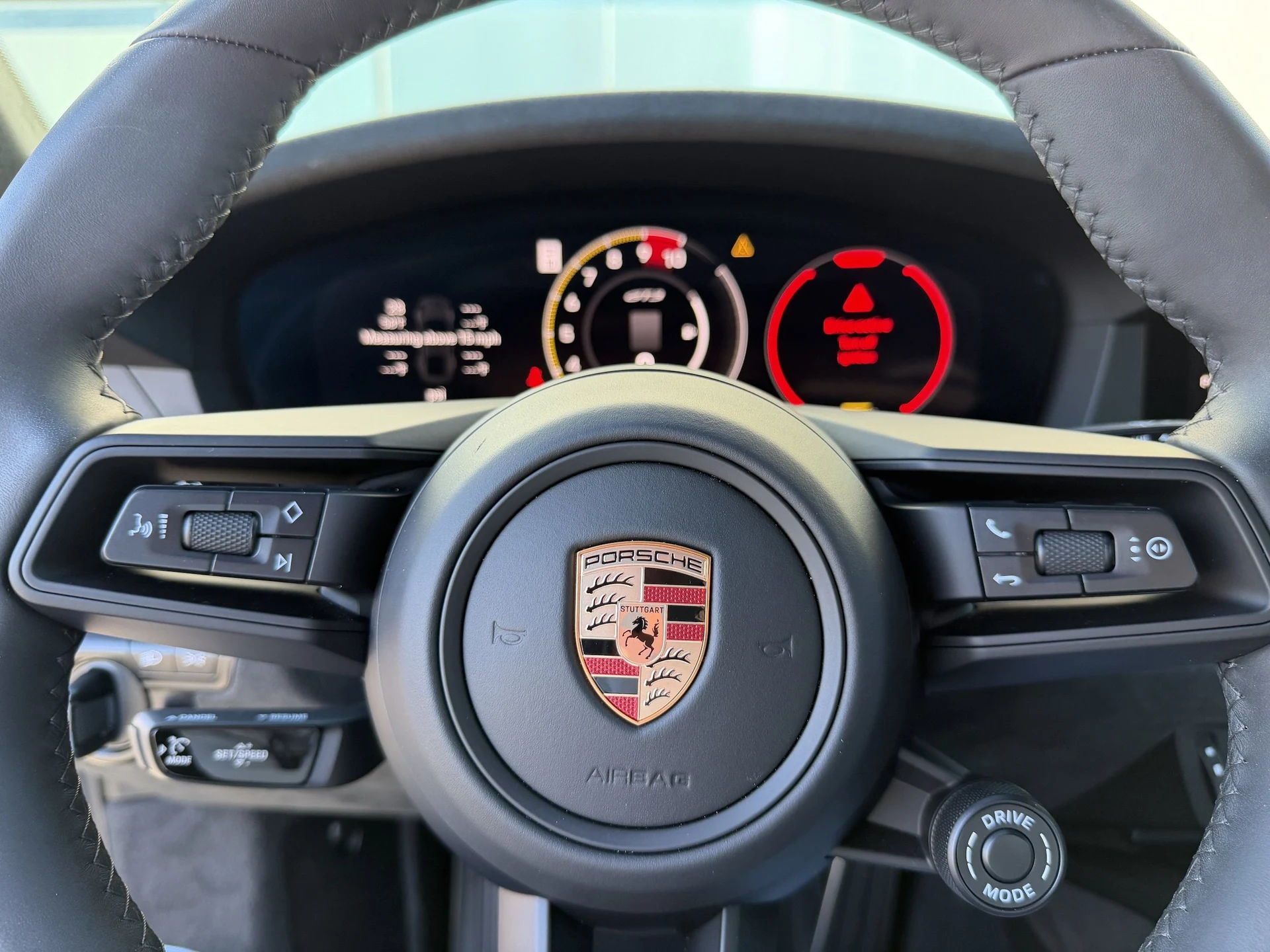 mph030_1537101996_16fc0573c6762c26cc97151038a9fabfx_e333eccd70