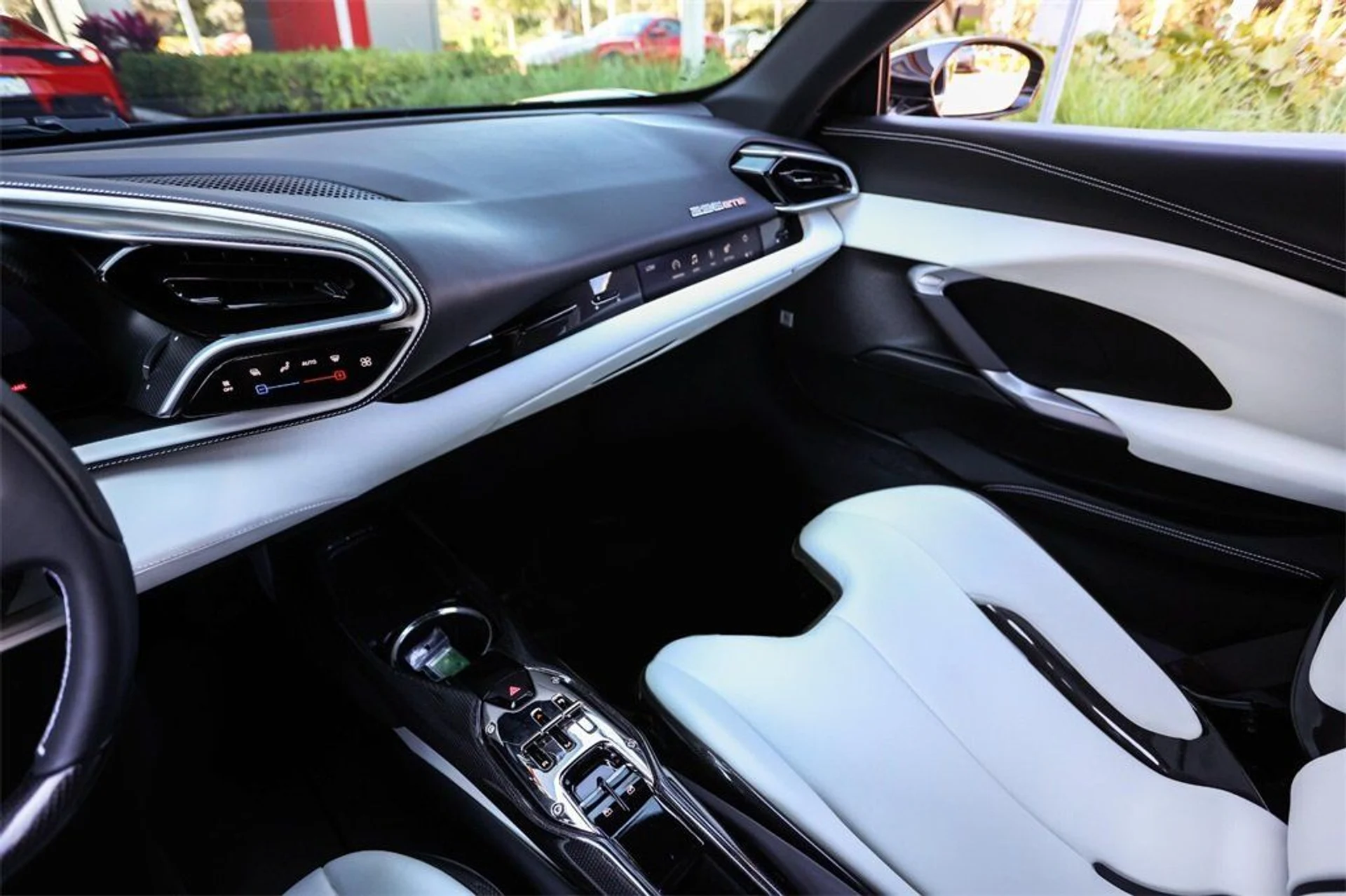 mph030_153739543_4ec98a9d042e7e87fa19112a8b3a9ab9_69c441b117