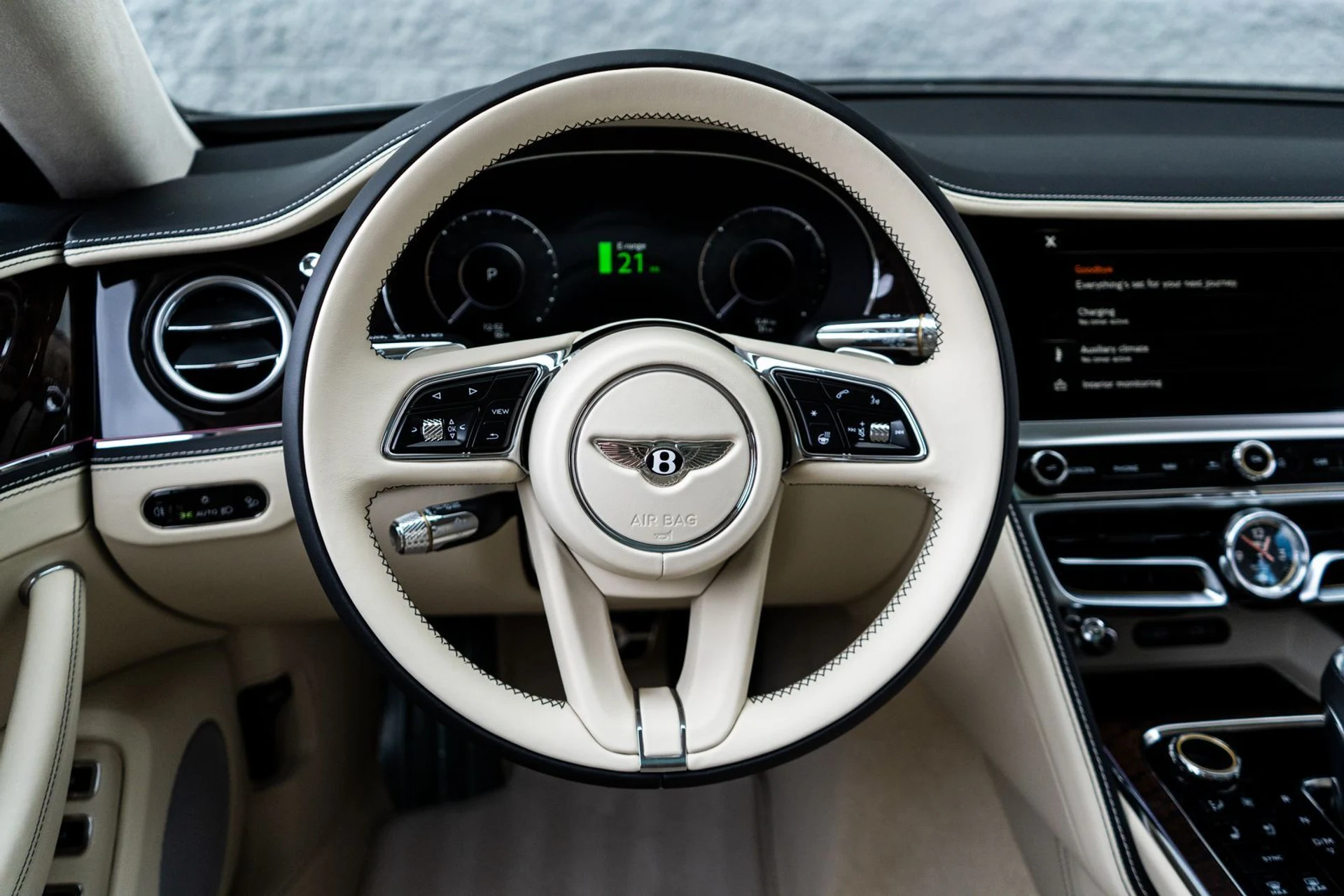 mph030_1538211997_16a42385_49b4_49e2_8c48_0f6d5c3e232c_77858ae9ff