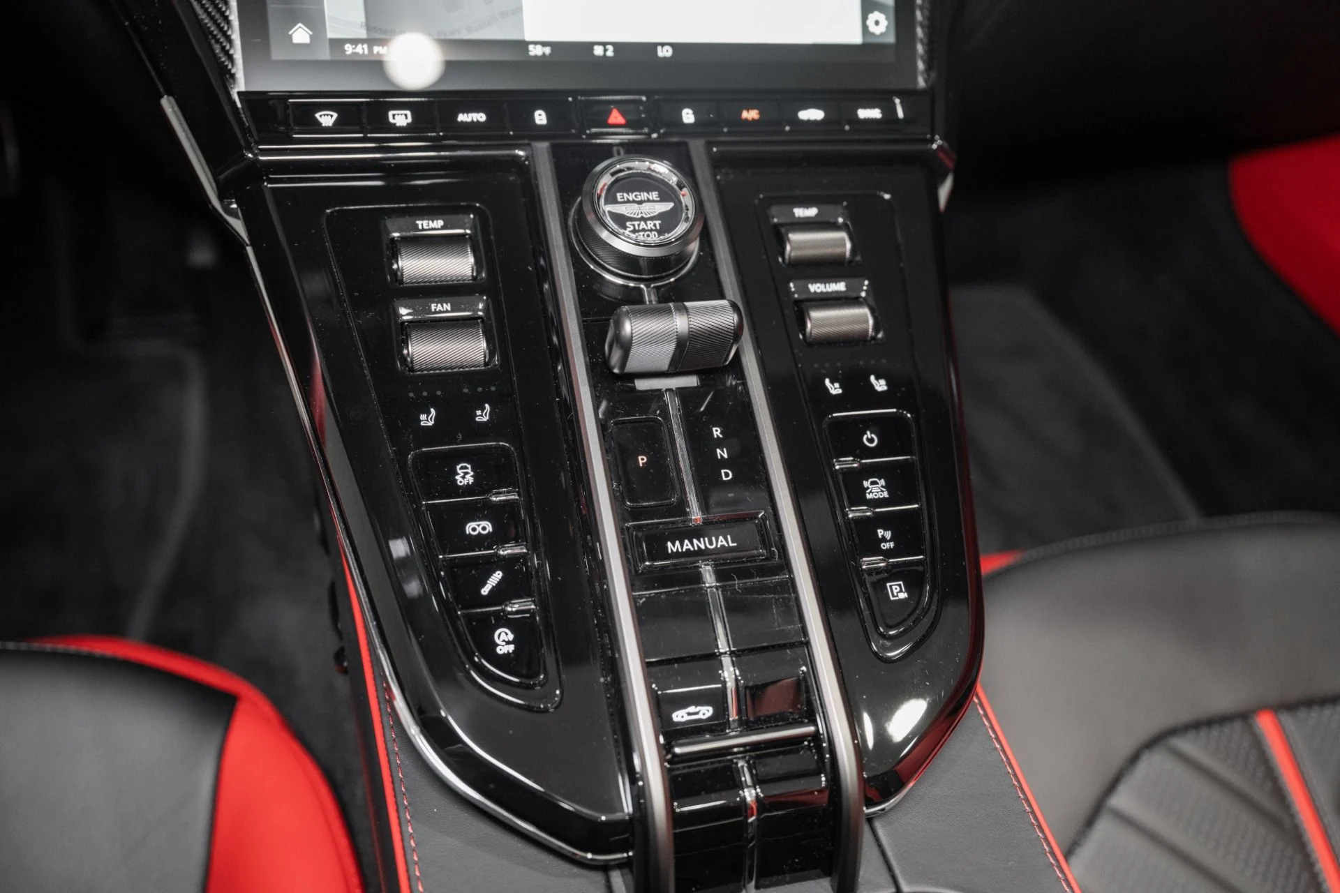 mph030_1541081120_New_2026_Aston_Martin_Vantage_S_Roadster_1781710723_058b6eaed9