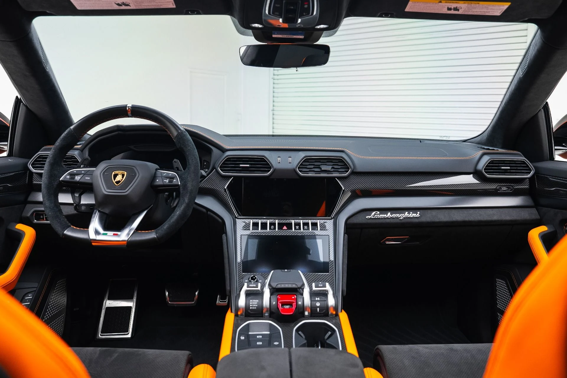 mph030_1541168016_Used_2022_Lamborghini_Urus_1765496908_37e79e3241