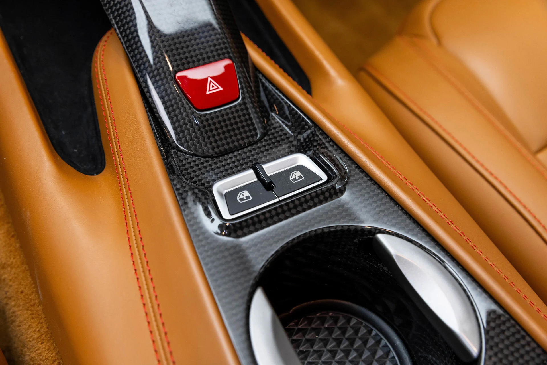 mph030_1542364490_12ce1262b3784ee2bde9a85d60bccefa_c351de144b