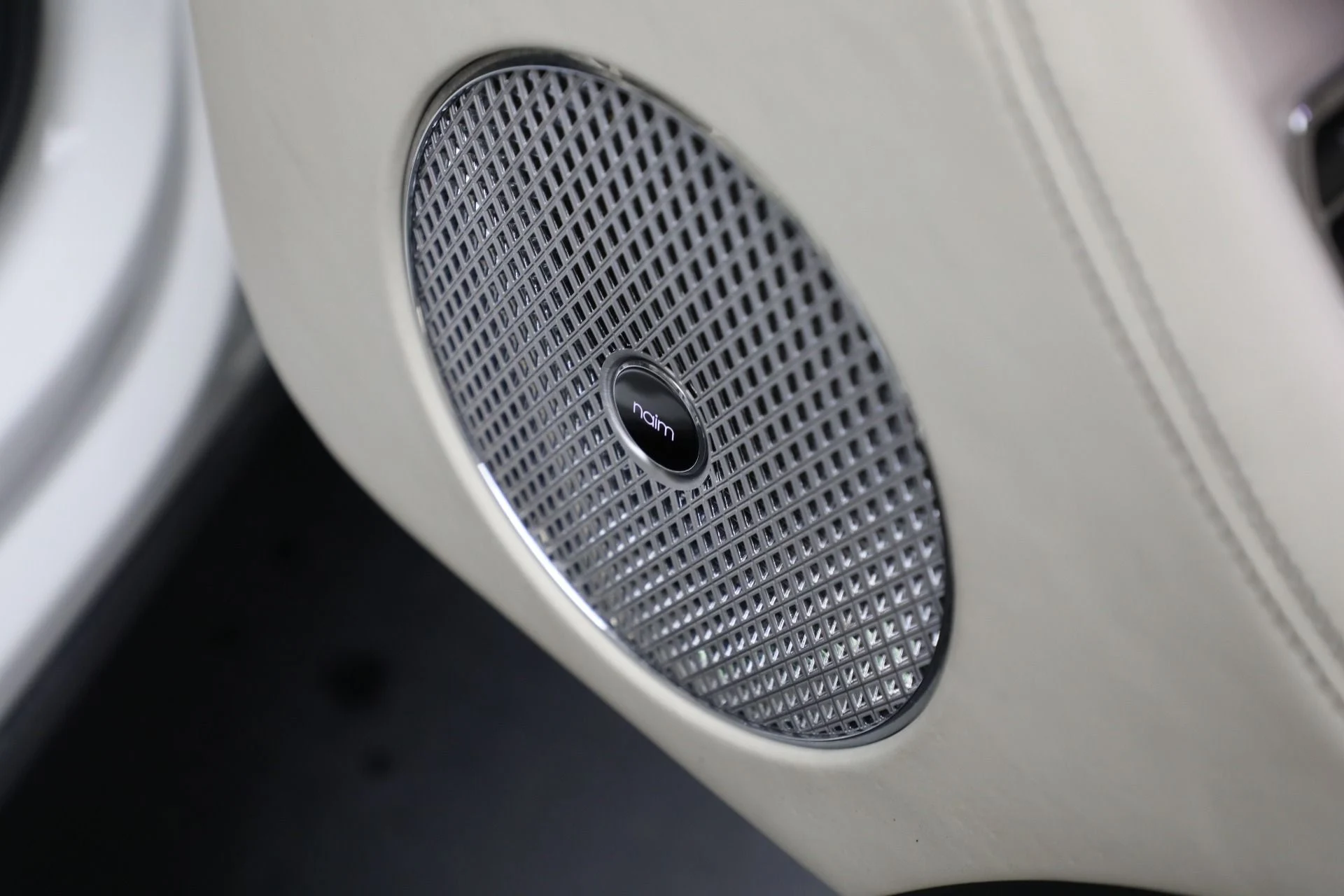 mph030_154436059_Used_2021_Bentley_Bentayga_First_Edition_V8_a2722588b7