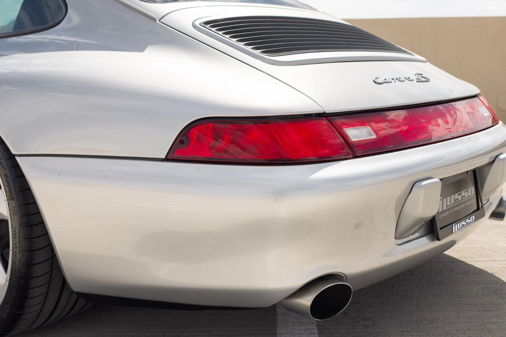 mph030_1546102217_Used_1997_Porsche_911_Carrera_4_S_1785968822_c6b176136e