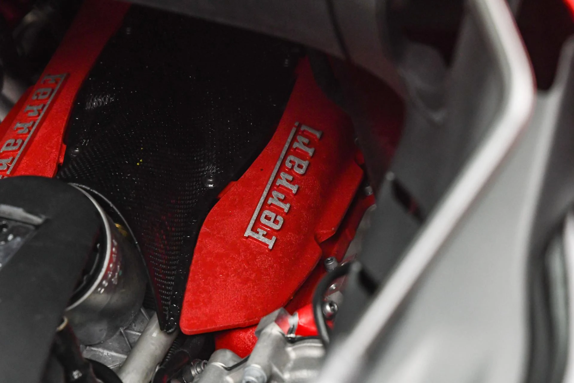 mph030_1555578148_Used_2022_Ferrari_SF_90_Spider_1753776185_12fe18e588