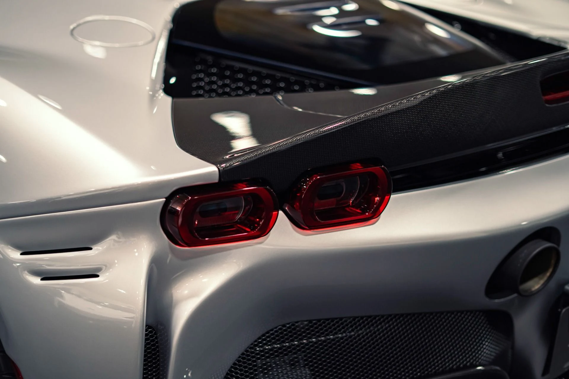 mph030_1560488679_Used_2021_Ferrari_SF_90_Stradale_HUGE_660k_MSRP_1776712000_e2e8ce88e1