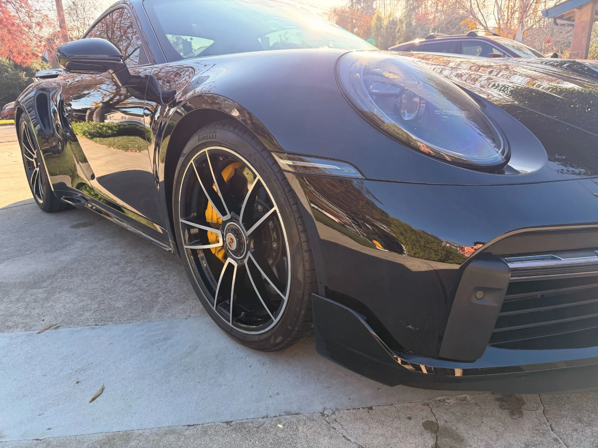 mph030_1560644541_Used_2021_Porsche_911_Turbo_S_1766101435_deea360c05