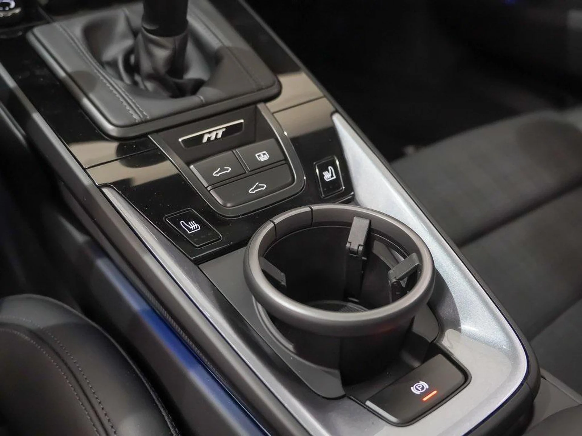 mph030_1562905153_5_ZUK_9_Y_Il_IY_8_Ow4_SQ_3u_VR_Ujy_Q8_05359ac677