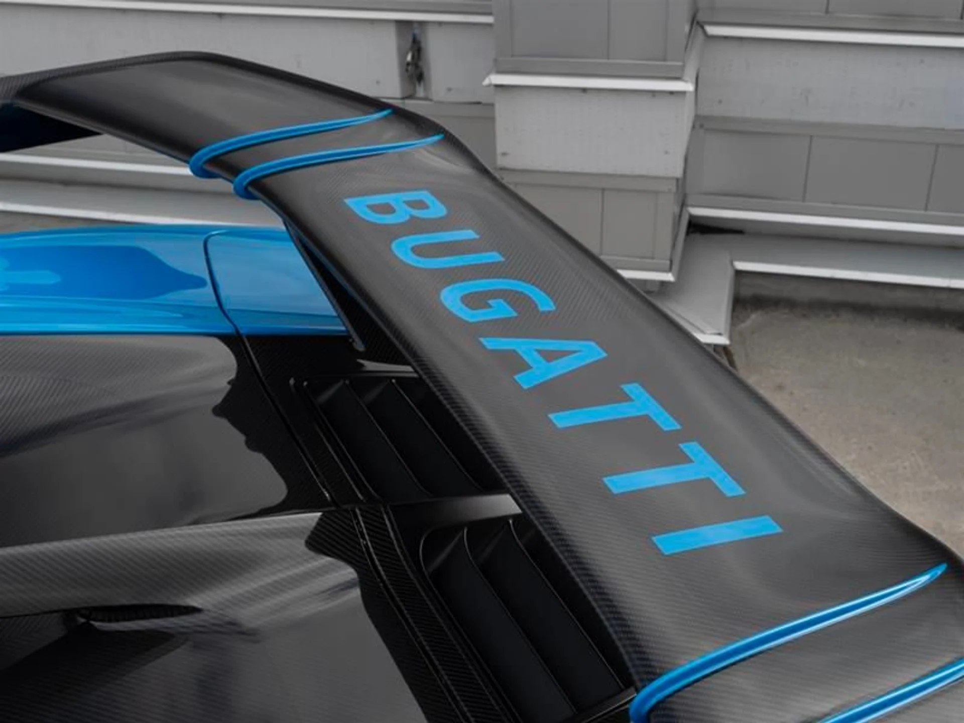 mph030_1568857486_fujvtryv_279037809a