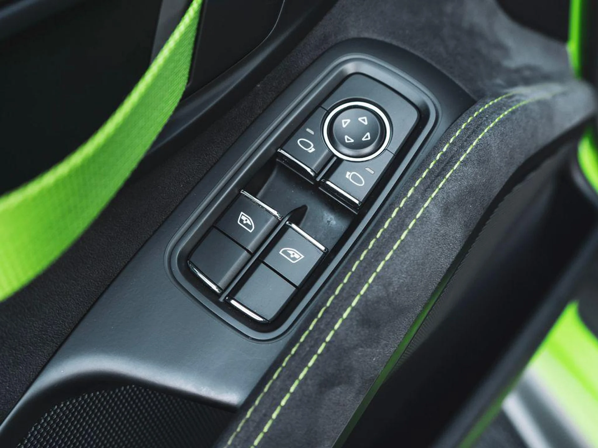 mph030_1576056070_cv_ZW_Lg4_Xd5_Pm3vjnhg_Juq_T_Rh8_ce8ca52df8