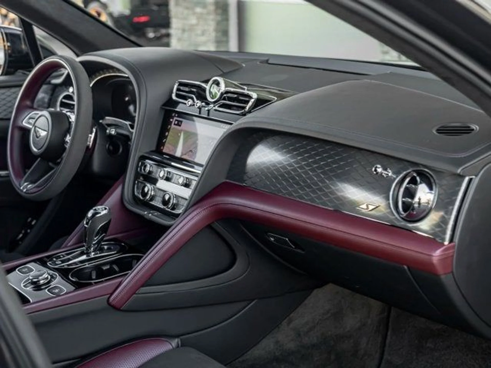 mph030_157675346_31_4ddb553c87