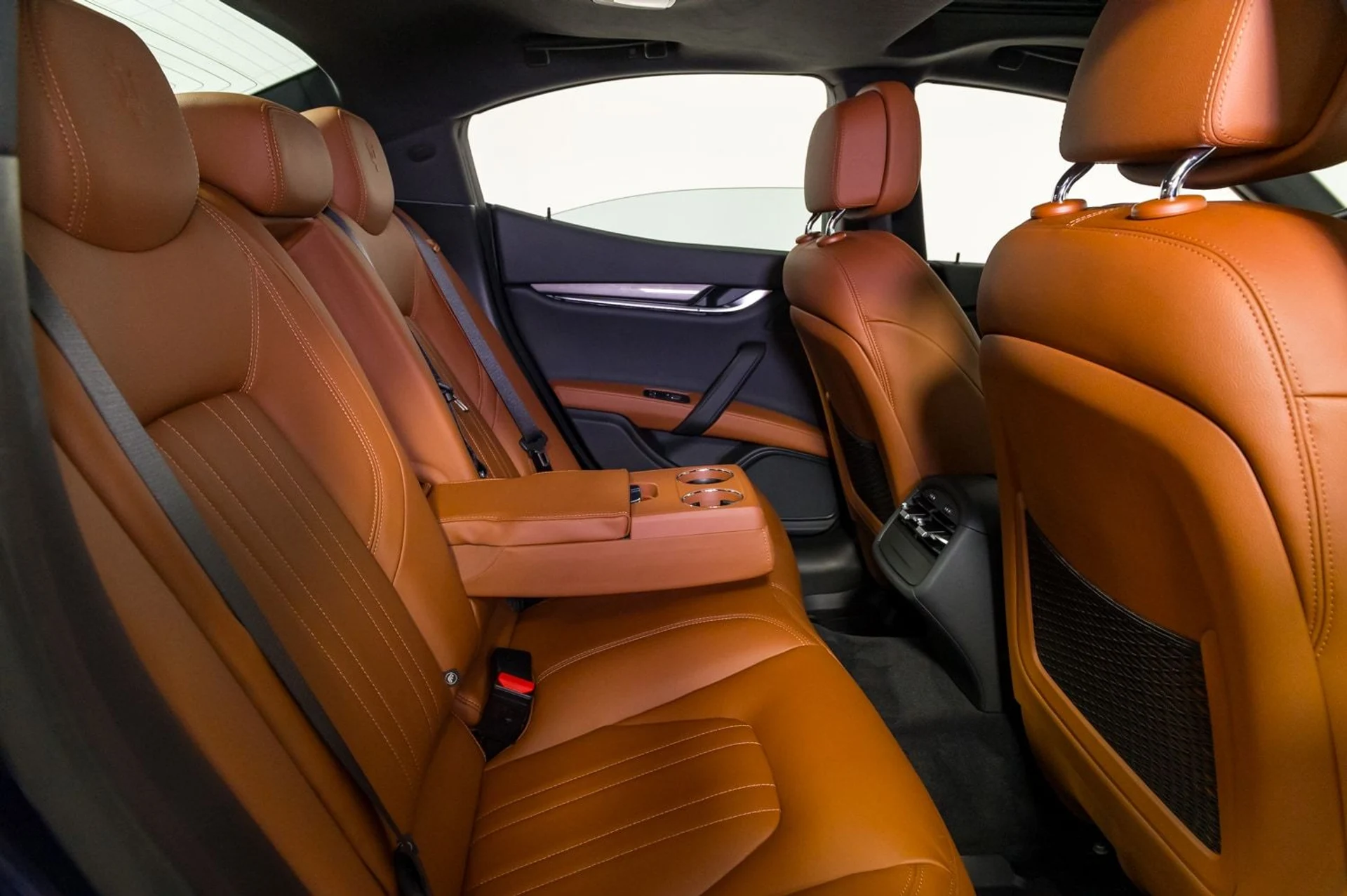 mph030_1589002401_b0dfe006b9ff42249359bea729c5f33d_39d0ebd4f9