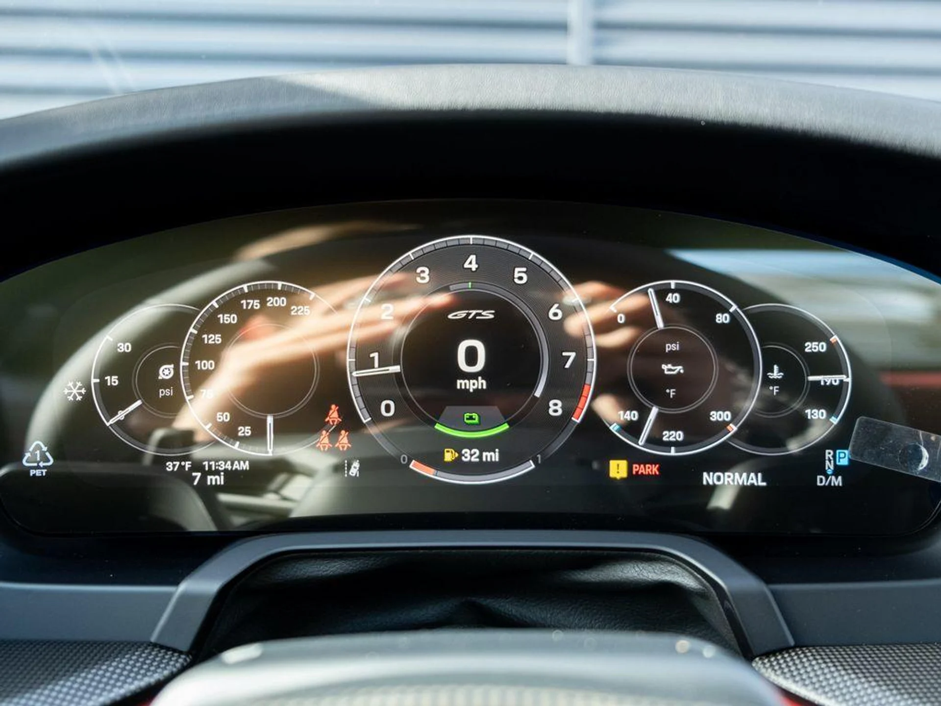 mph030_1609121395_e_Gt_FMBGWU_4_mvqs_Cn_Lu_G_Pfnsw_WA_a1ab3276de