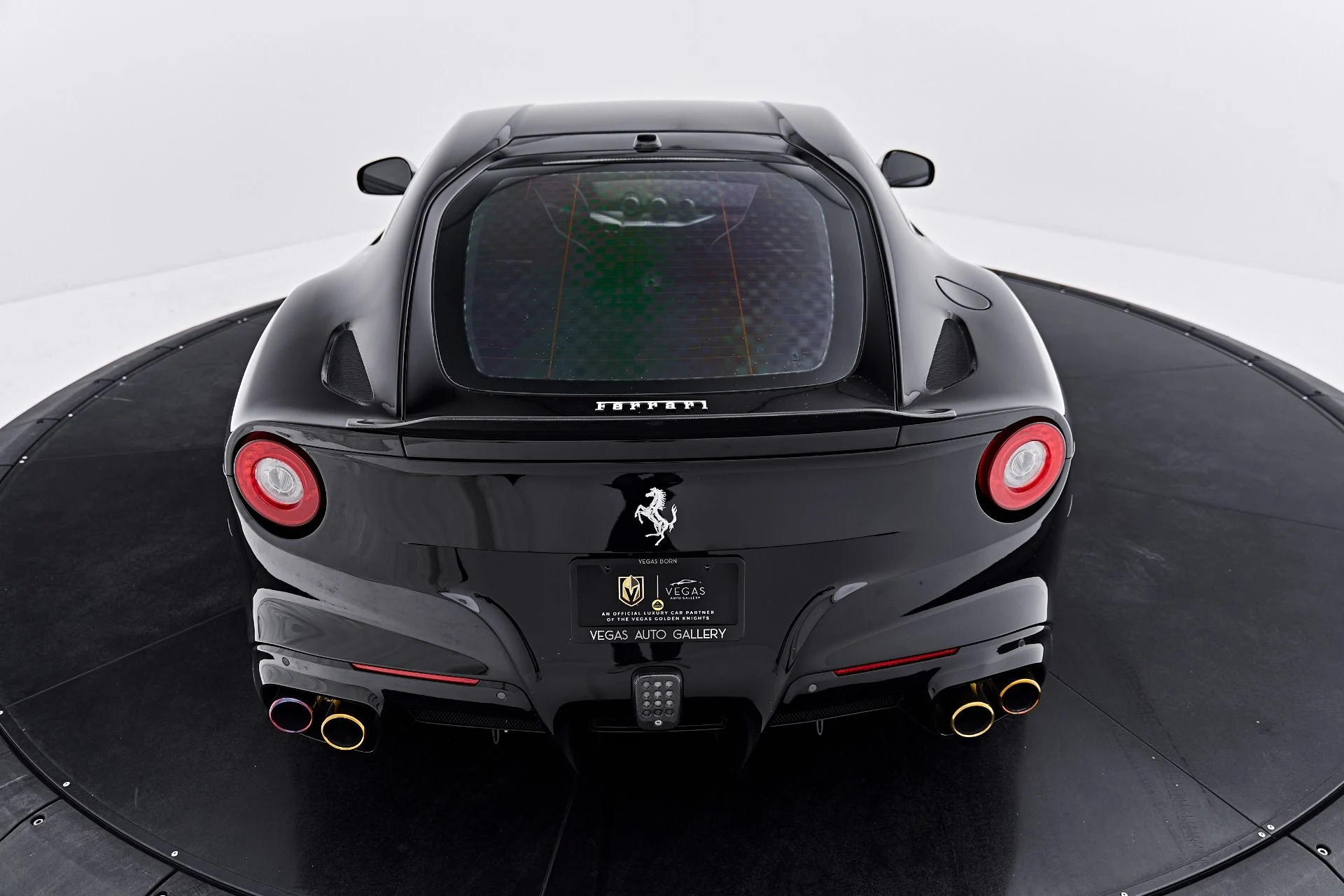 mph030_1609912162_Used_2015_Ferrari_F12_Berlinetta_1790206520_857b539434