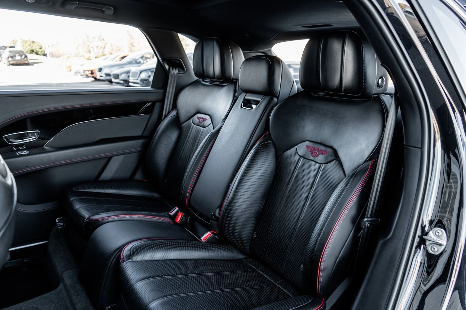 mph030_1612426662_418667a5_2f50_4fd6_afaa_c365204638f4_d4d77dac86