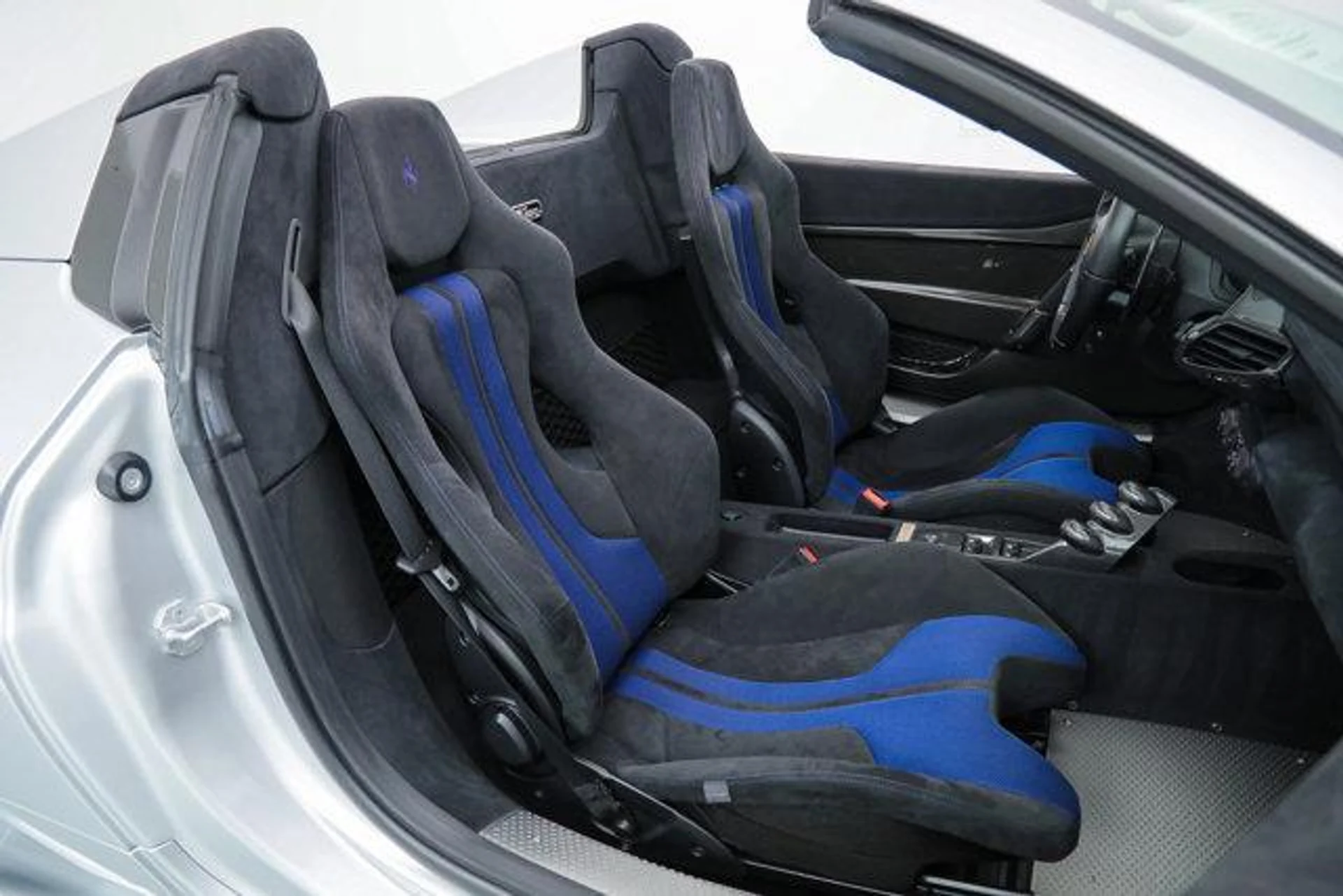 mph030_1612514334_cj_Ktk_1s2_Aqp_J8_XKX_Rbedt_Afk_Wo_0627f08d30