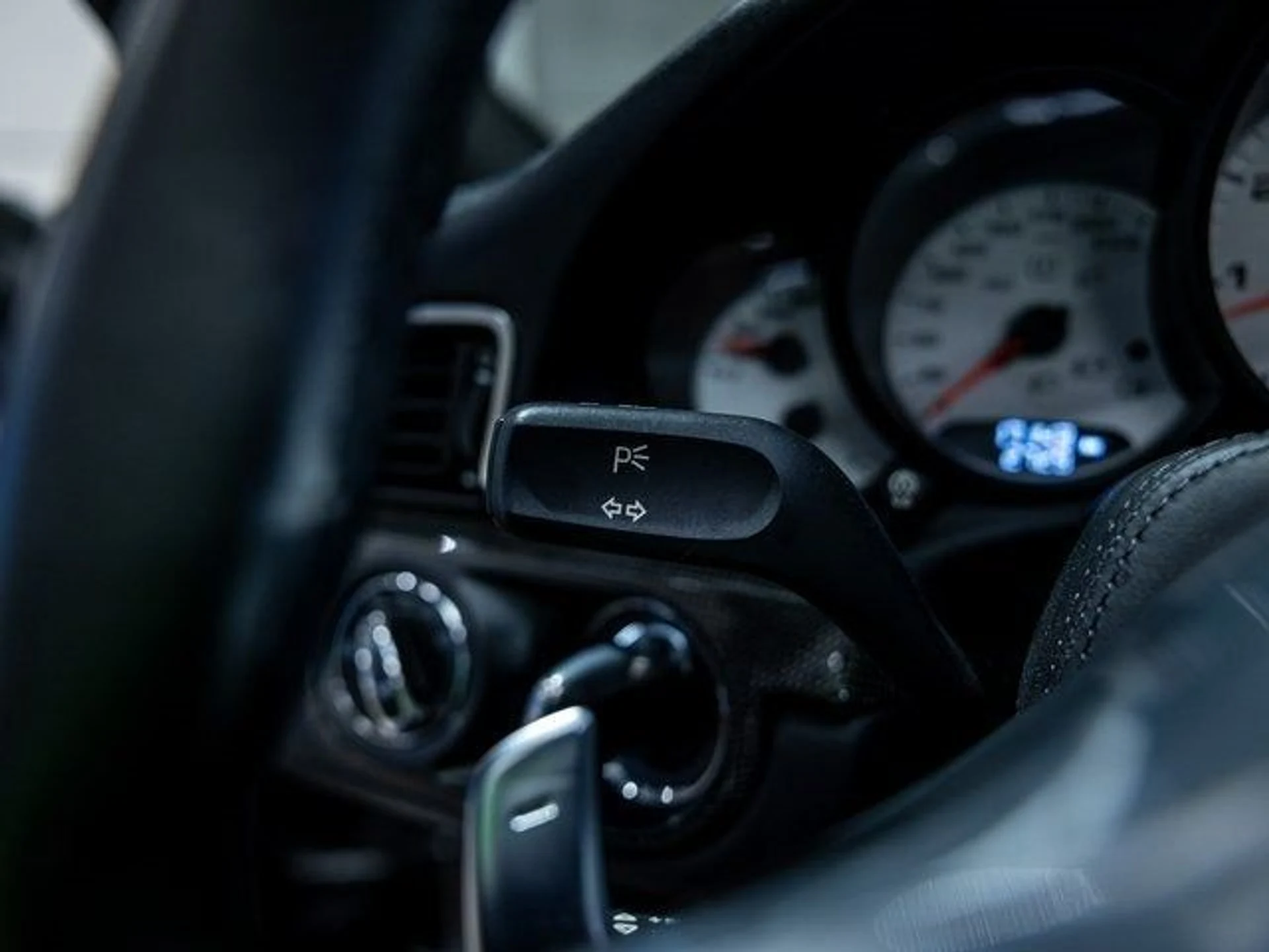 mph030_162174383_31_e4b8191efc