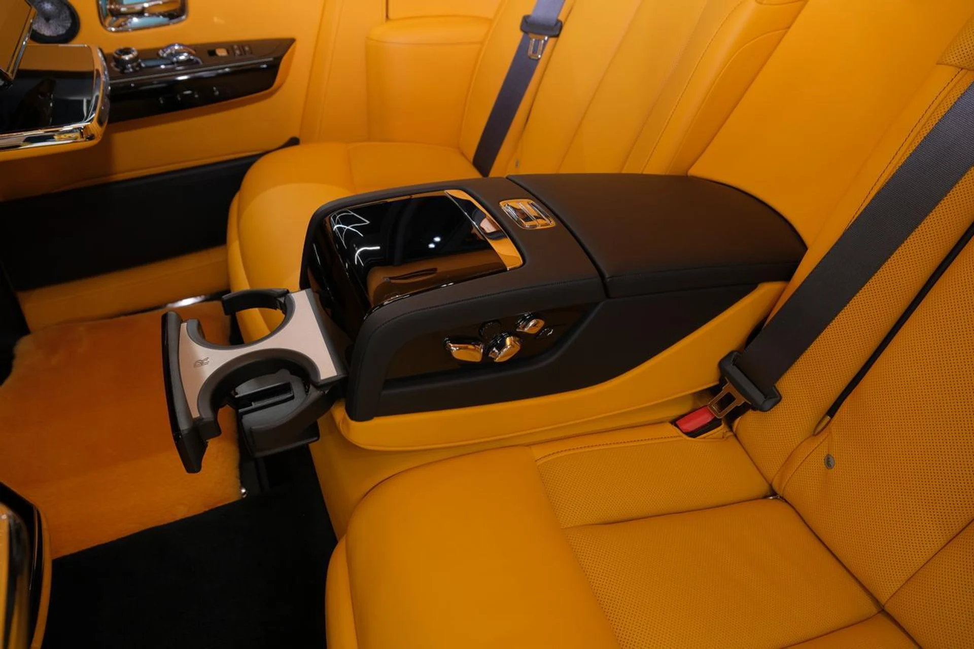 mph030_1624258291_d50fecb367d1be0c0dd3f5b9dd401b4c_0477fc91d9