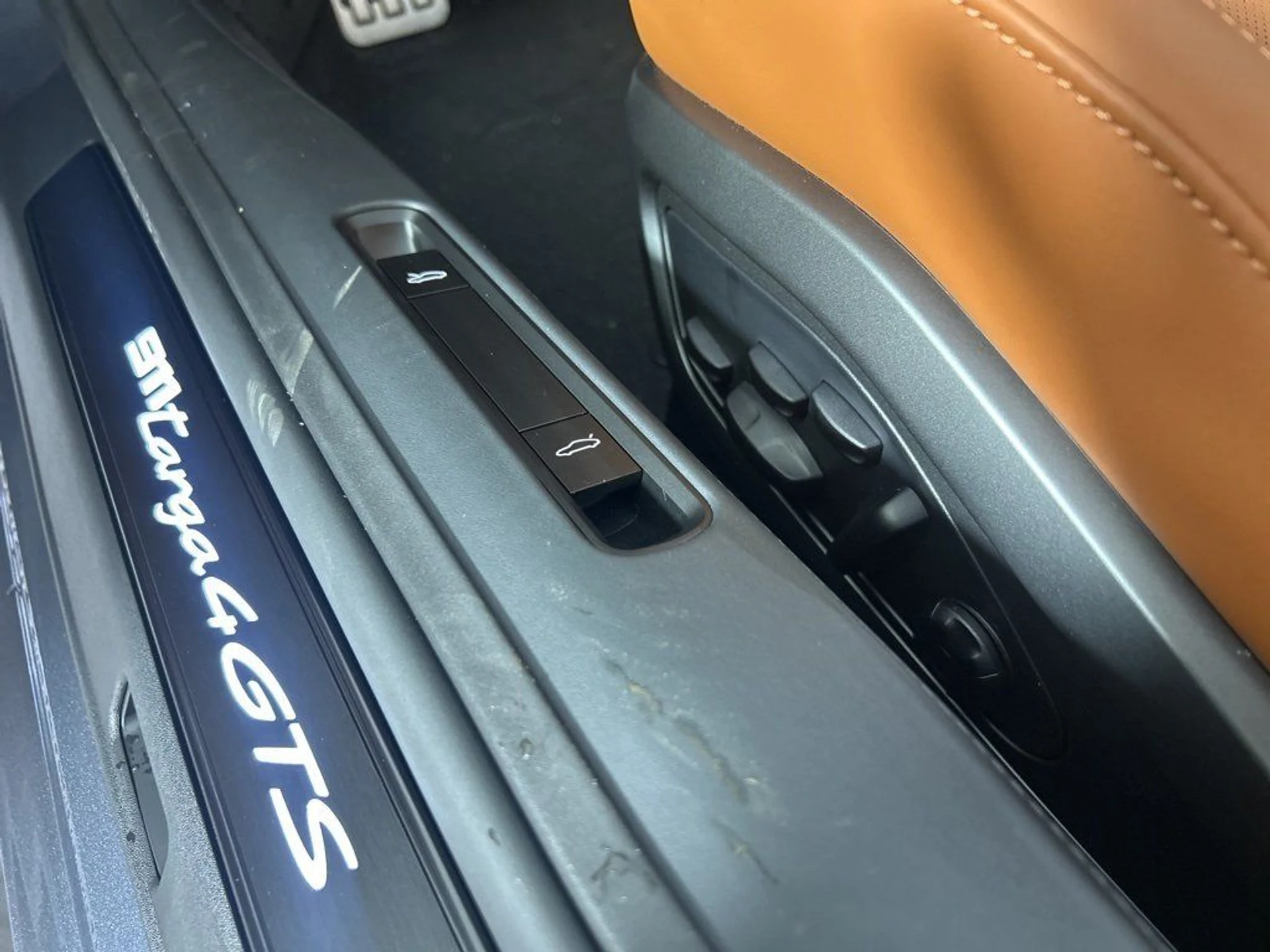 mph030_1642468756_237bc6aa0aff270e181902dcad4285b3_ee6376ca5a