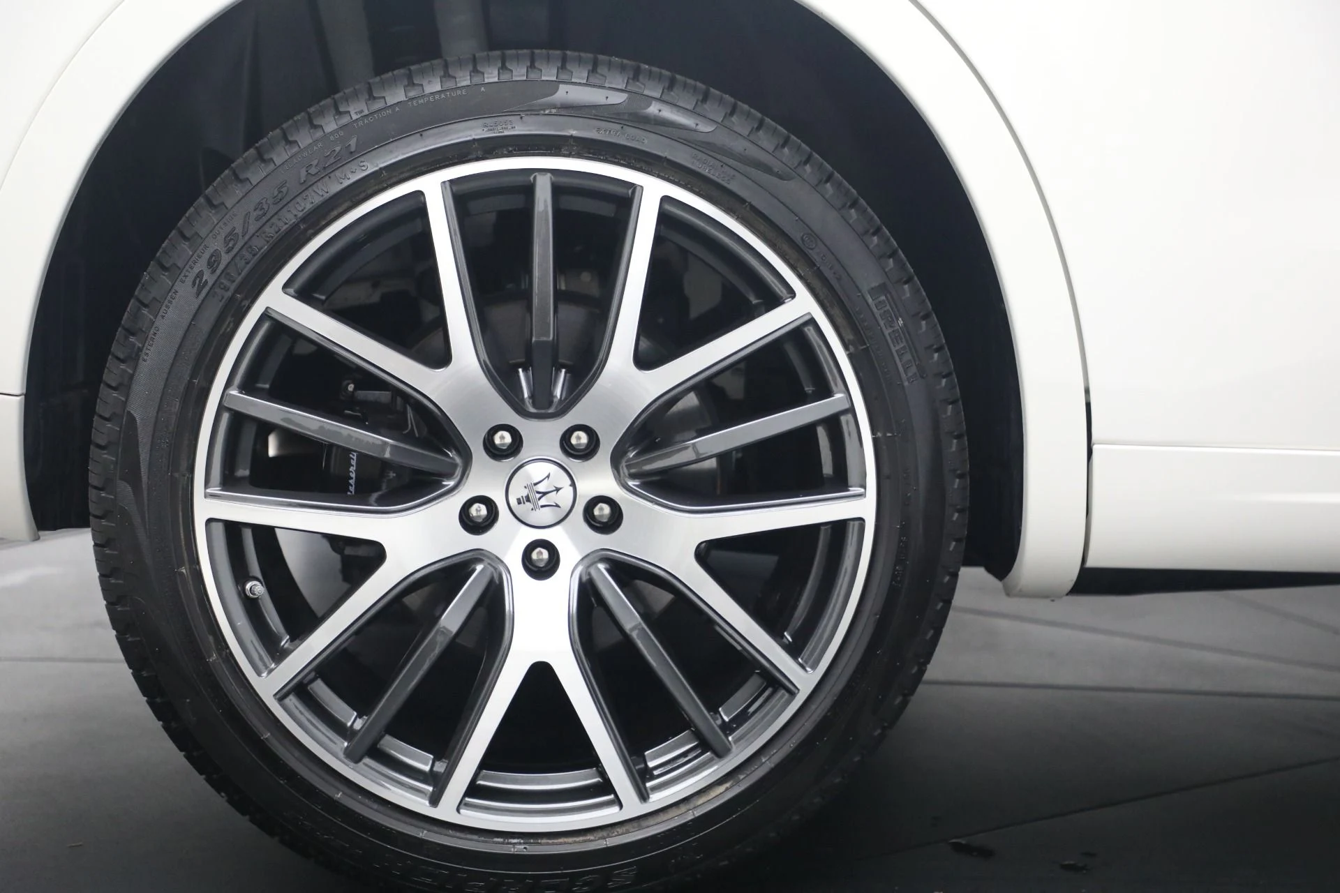 mph030_1652718838_Used_2022_Maserati_Levante_Modena_1765059797_7ad0169b38