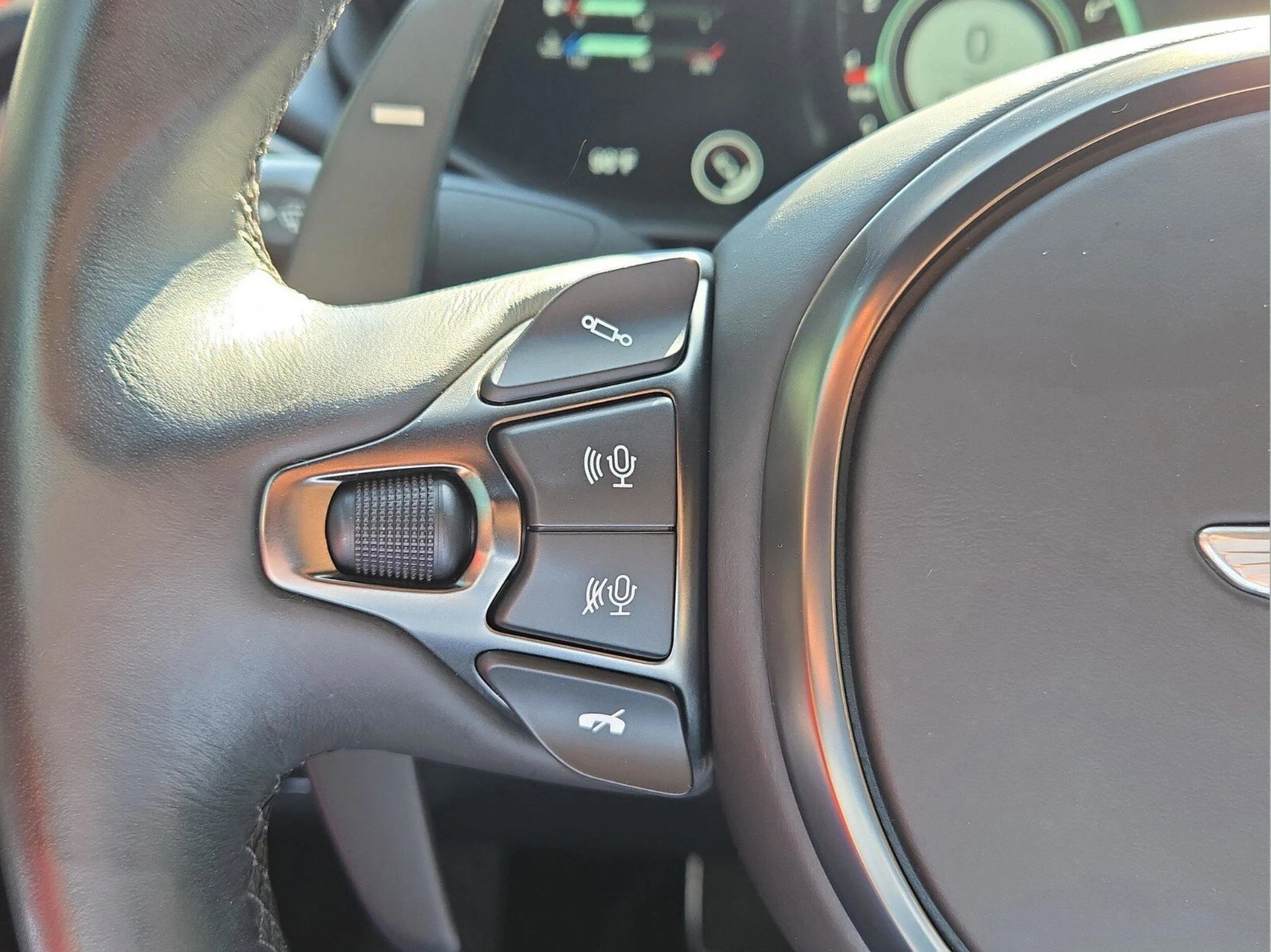 mph030_1663106722_de9b70b3c47b4486cc99a66ede94566ex_95bb652500