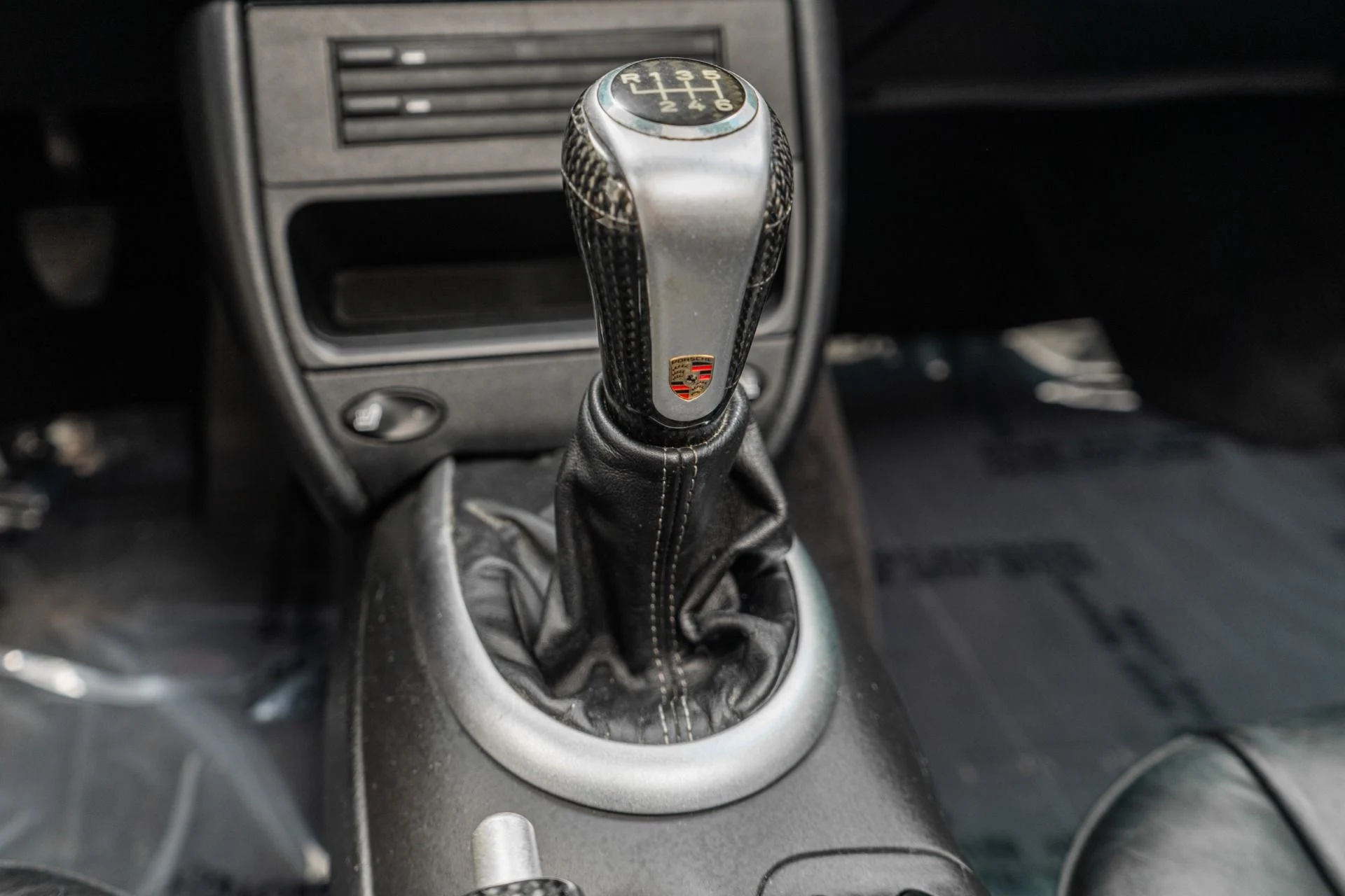 mph030_1667171602_Used_2004_Porsche_911_Carrera_Cabriolet_1761773538_8daf2af0c5