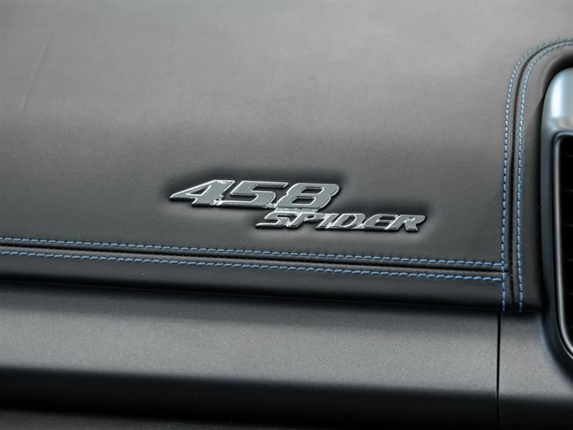 mph030_1678907212_11907772_1640334165_f3d6f60bda