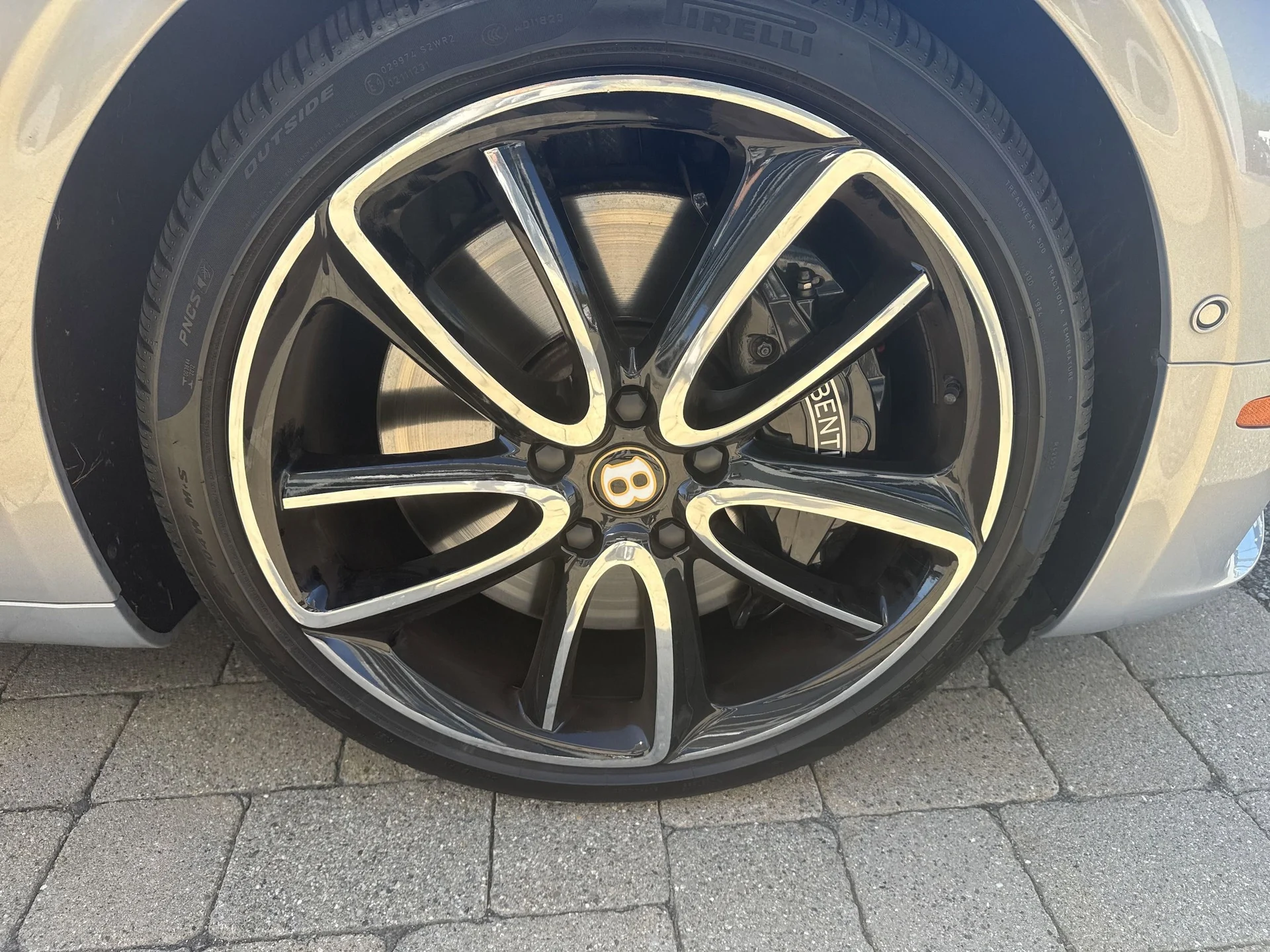 mph030_1688047602_21fd075740684eecdf5a0d4ef4cf7416x_37a6b54b52