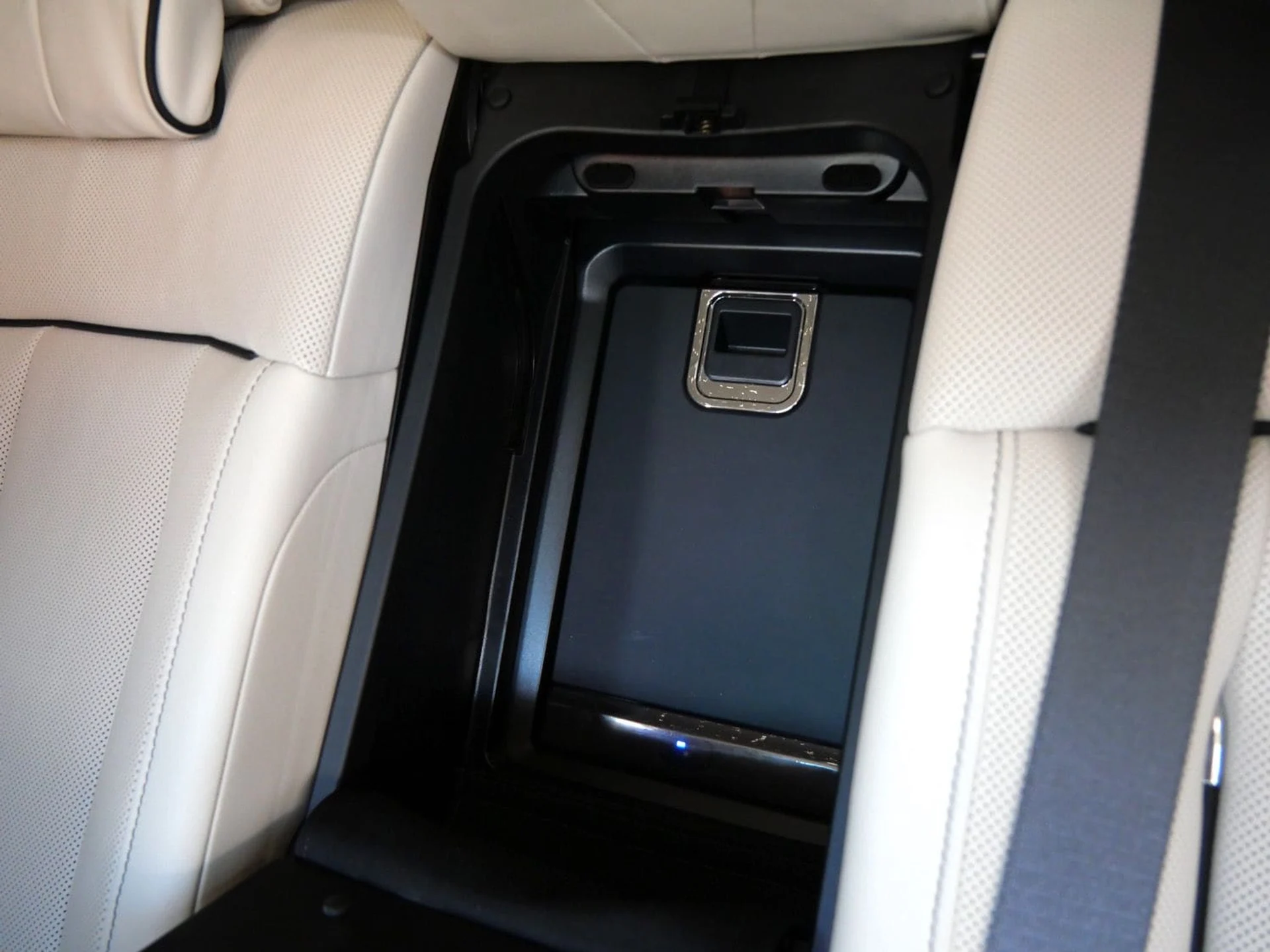 mph030_1696543867_8a6164b44d3e6164e32fb86450a74dddx_402324179f