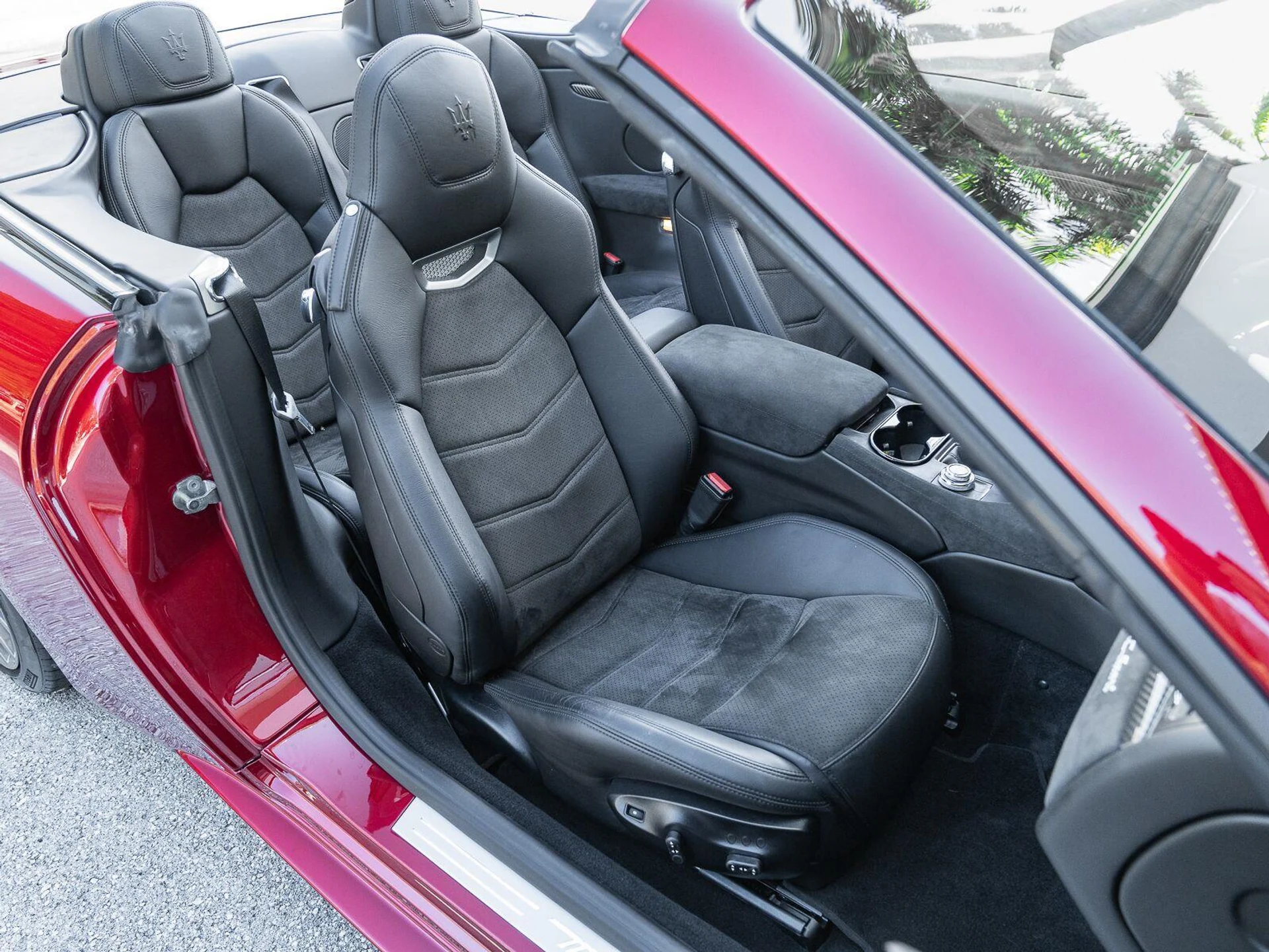 mph030_1697174721_Used_2019_Maserati_Gran_Turismo_Convertible_Sport_1792433382_6ce3267efc