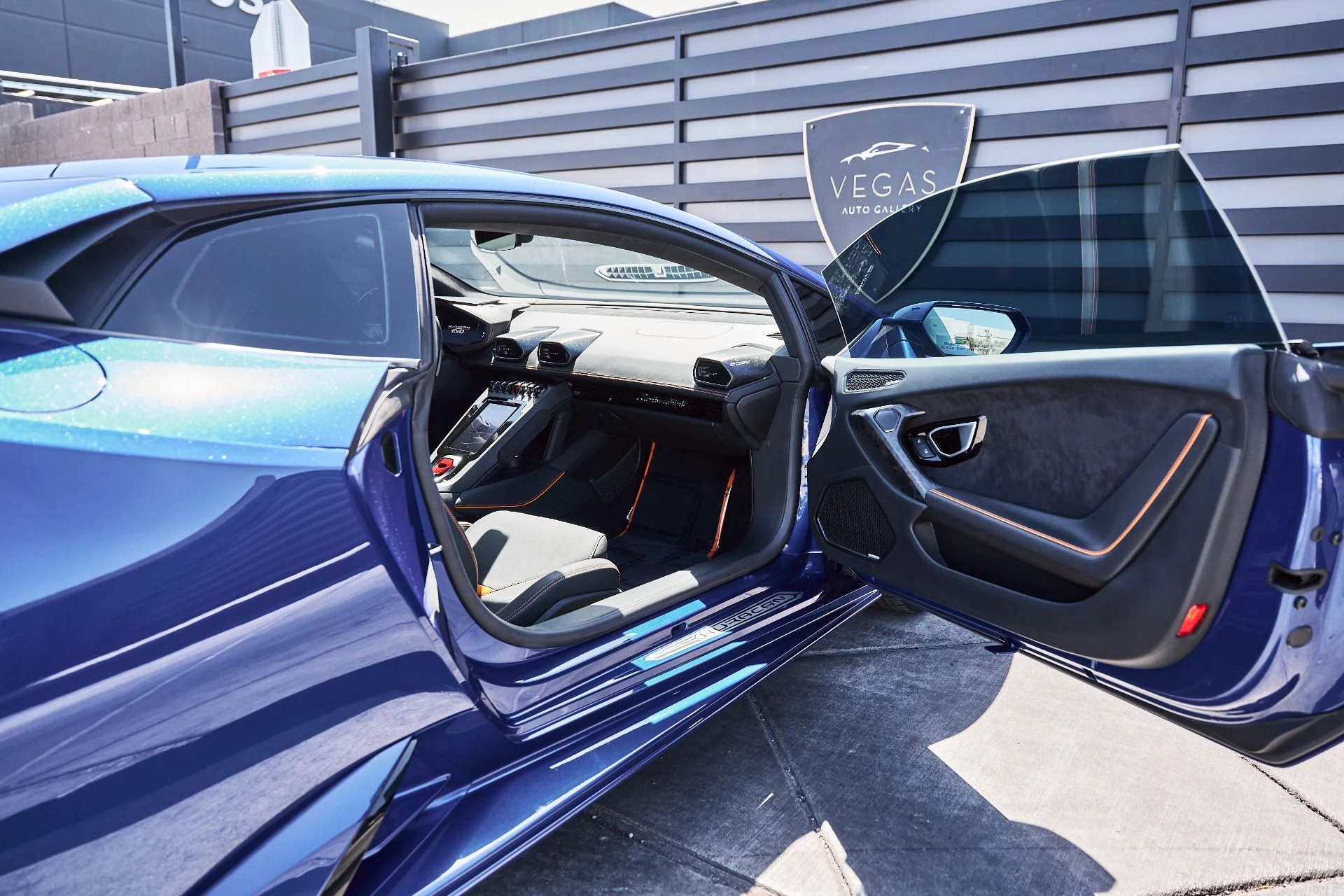 mph030_1698152255_Used_2020_Lamborghini_Huracan_EVO_Base_1777394813_108319478f