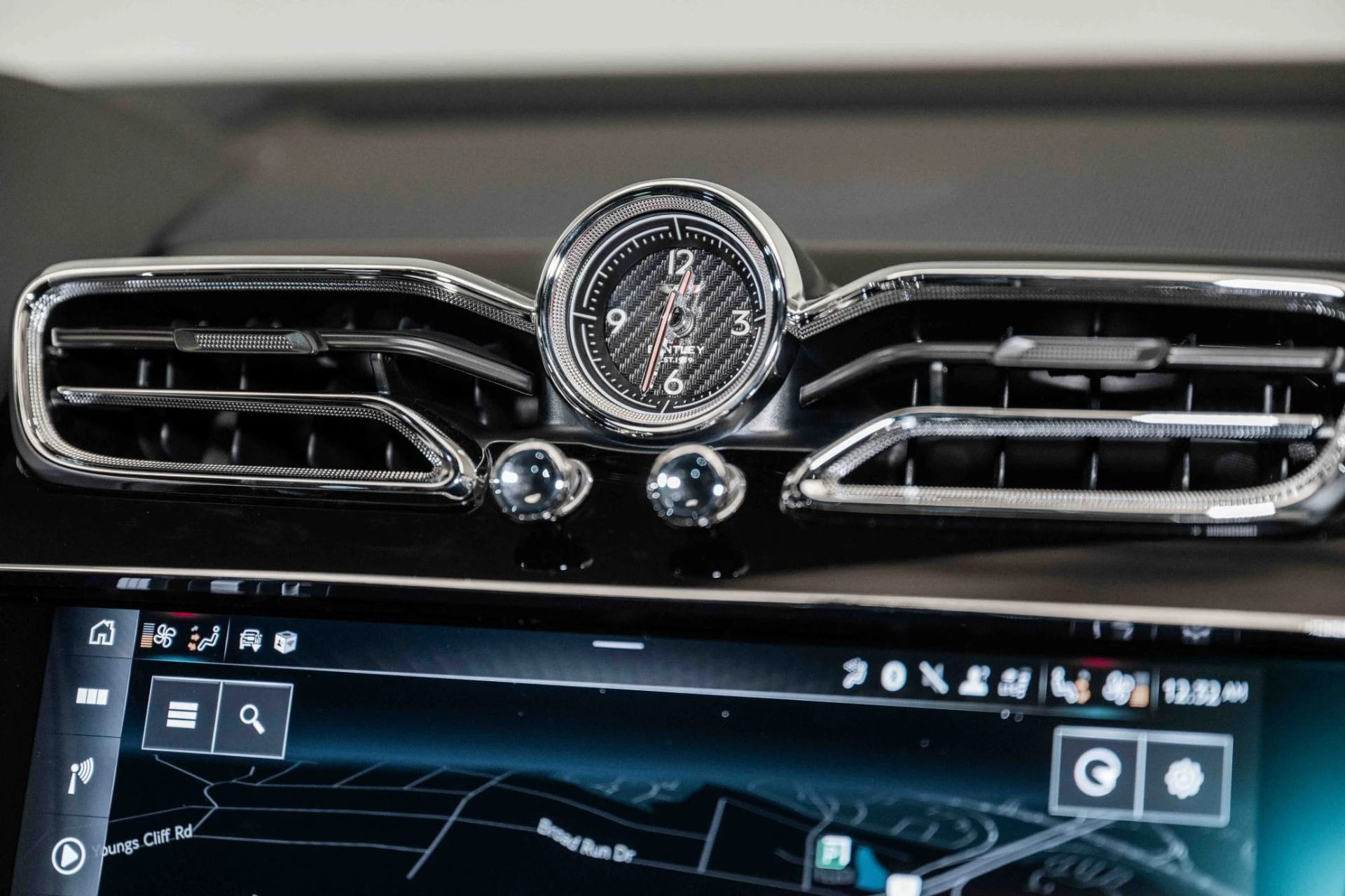 mph030_1701340756_Used_2024_Bentley_Bentayga_S_V8_1753281154_0542a67c02