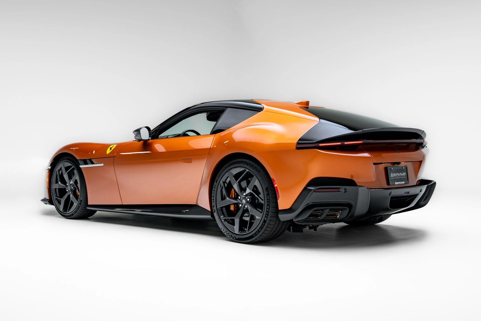 mph030_1702059183_Used_2025_Ferrari_12_Cilindri_1778528134_7802970a62