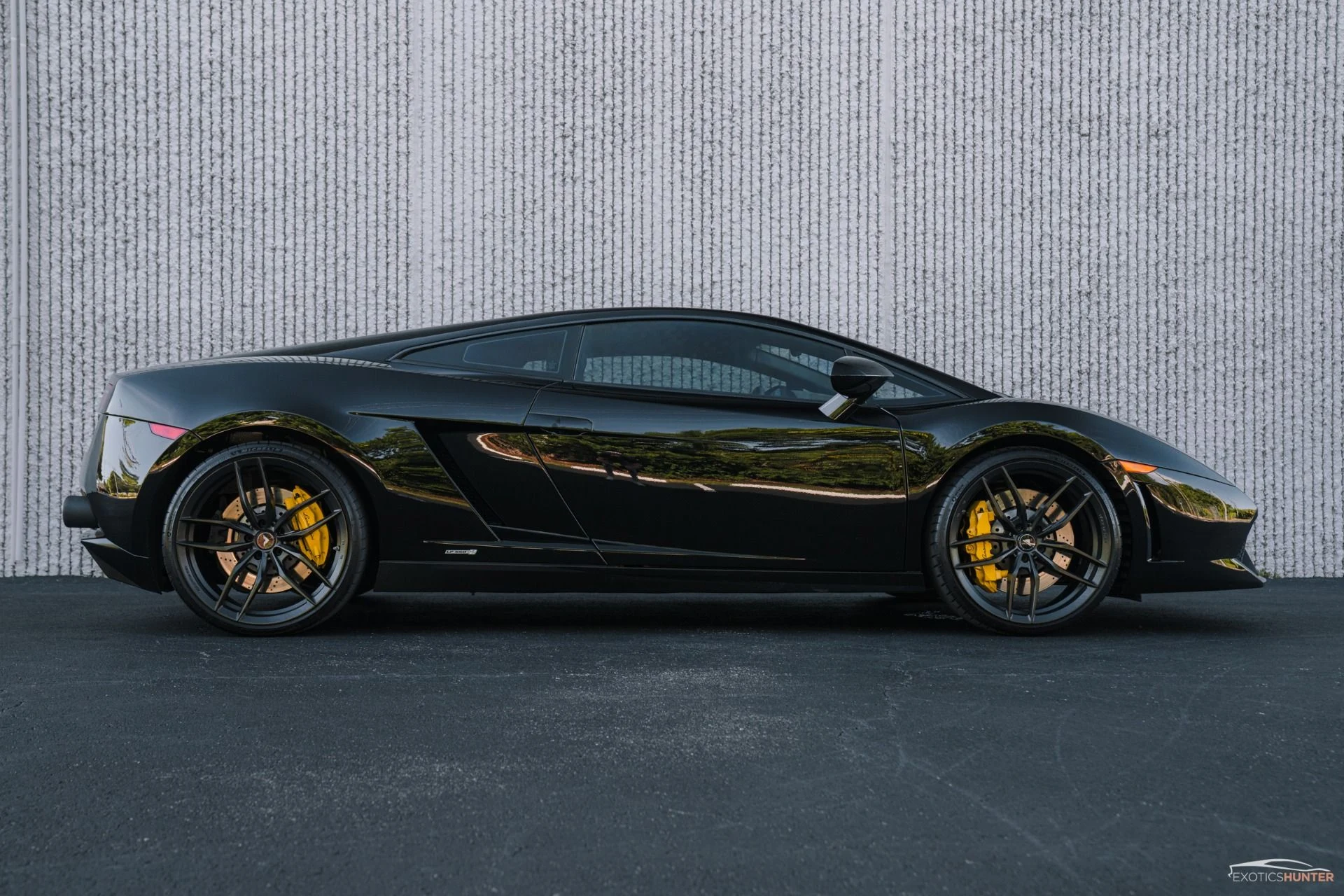 mph030_1712216036_Used_2012_Lamborghini_Gallardo_LP_550_2_on_Vorsteiner_Forged_Wheels_w_Front_Lift_1755035749_b3be55be49