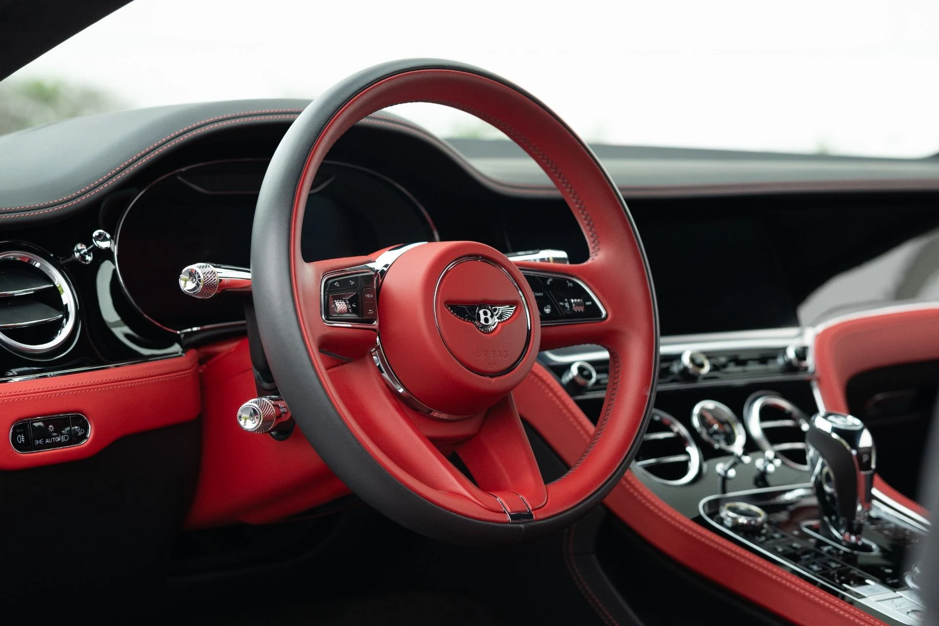 mph030_1713329473_Used_2022_Bentley_Continental_GT_V8_1769101024_386874844b