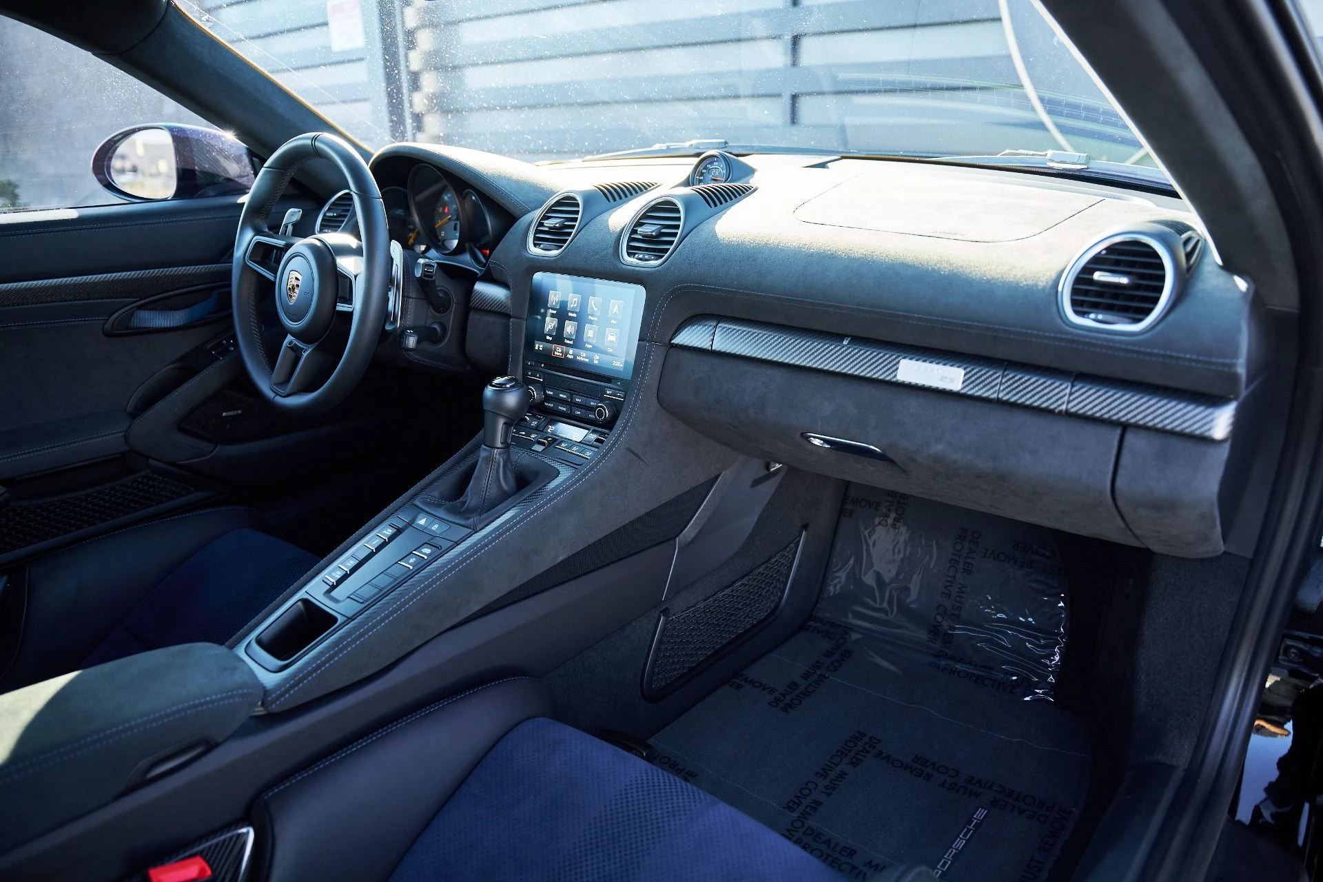 mph030_1713907743_Used_2024_Porsche_718_Cayman_GT_4_RS_1769909449_e60dabb131