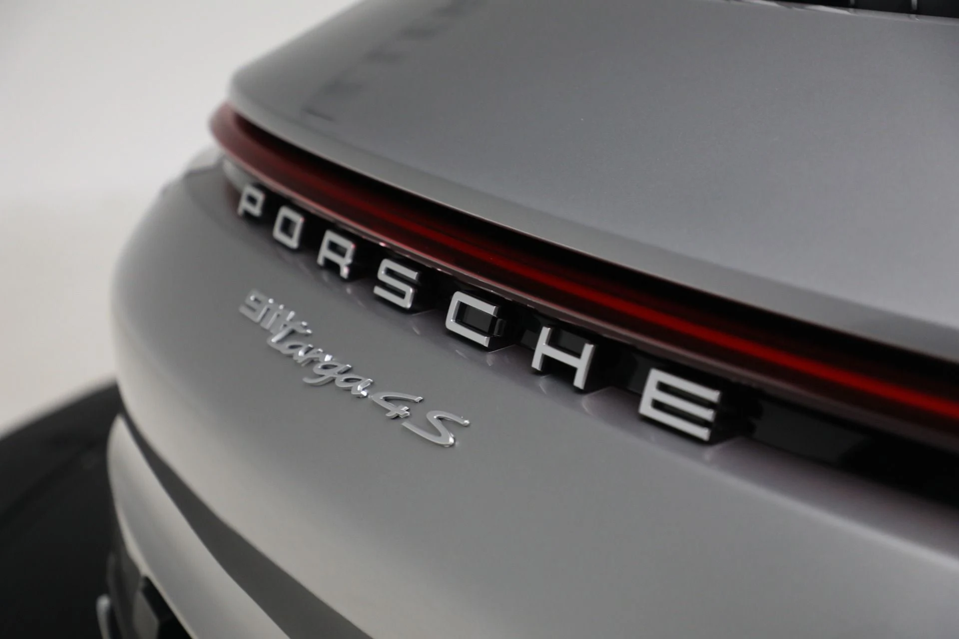 mph030_1715266085_Used_2024_Porsche_911_Targa_4_S_219341e7f1