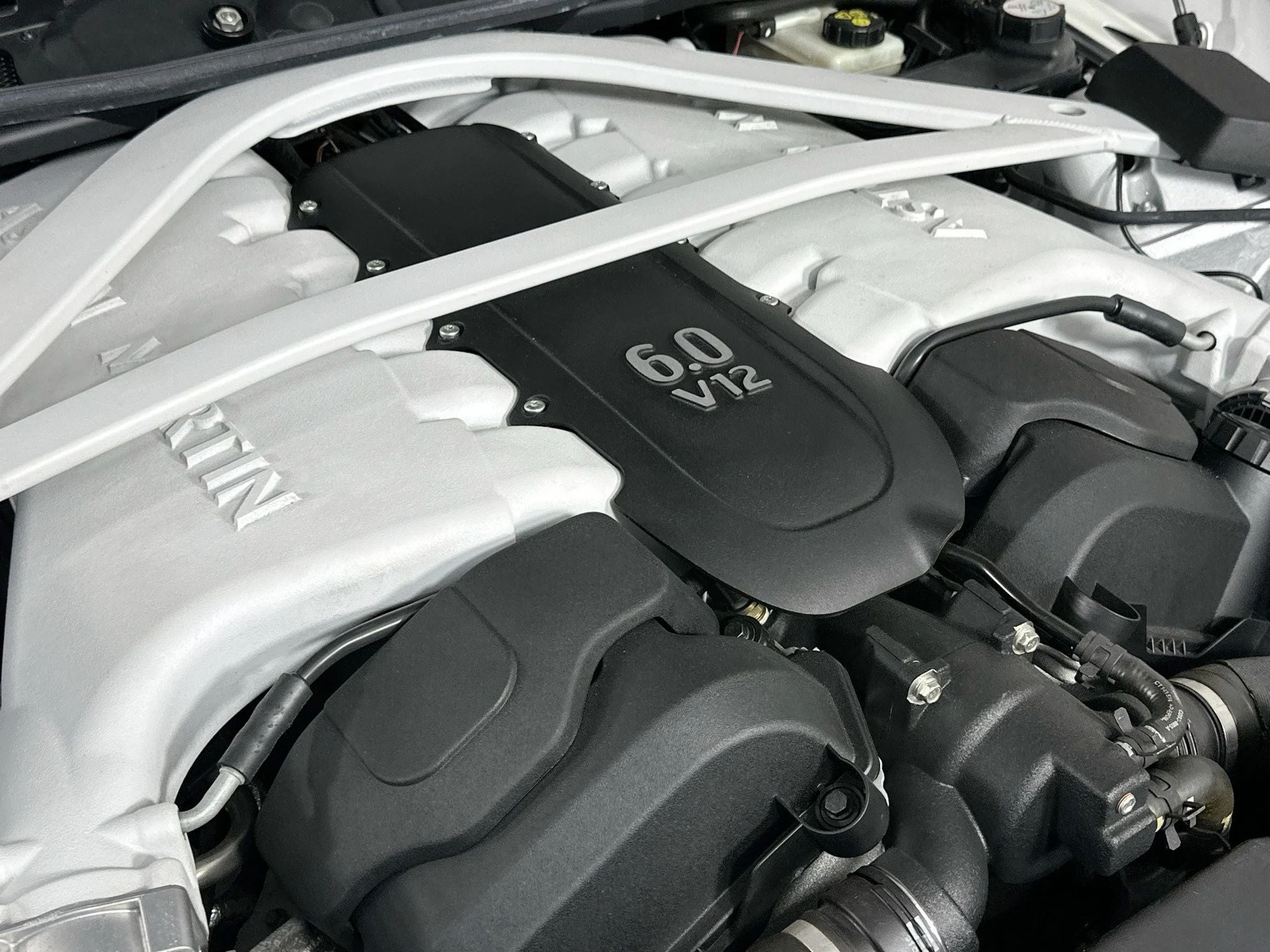 mph030_1716908174_31_c8285cef2b